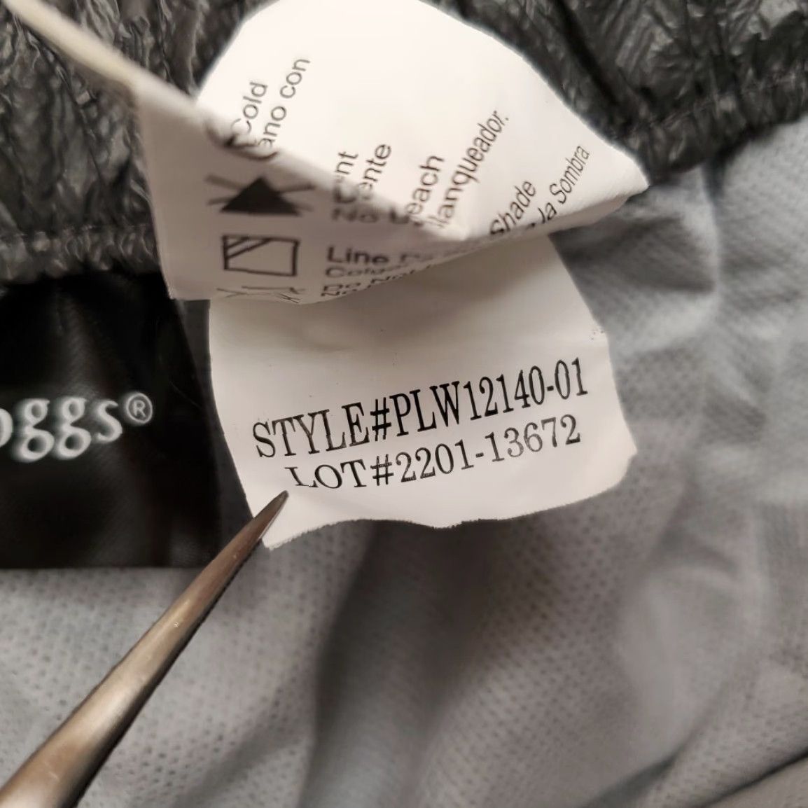 Vintage Frogg Toggs Pants Men 2XL Gray Waterproof Baggy Rain Lightweight Packable Hiking Rain Pants Mens 2XL Gray Waterproof Baggy Frogg Toggs pants Size US 39 - 7 Thumbnail