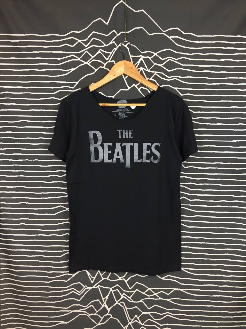 Band Tees The Beatles Sgt Pepper's Lonely Hearts 2016 Apple Corps Tee Size US S / EU 44-46 / 1 - 1 Thumbnail