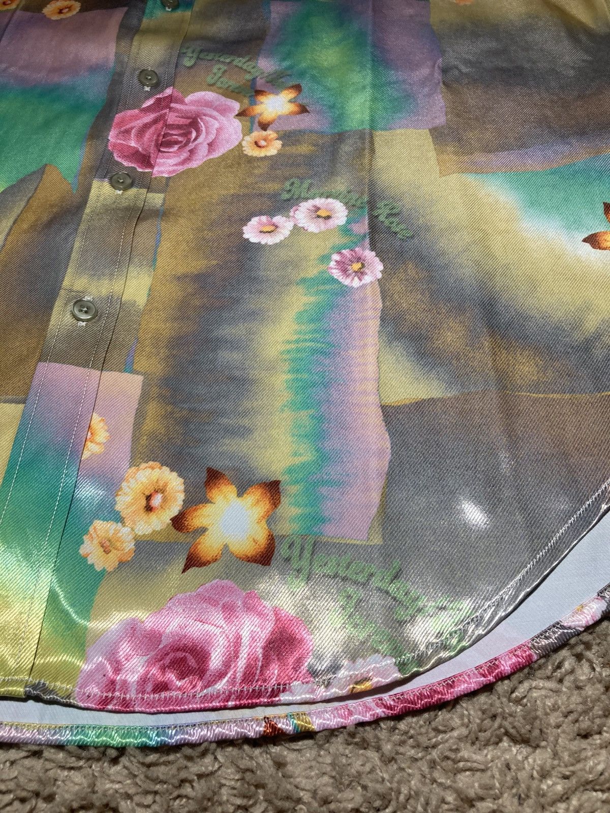 Martine Rose New SS24 Martine Rose Floral Glossy Wet Oil Look Today 2024 Size US S / EU 44-46 / 1 - 3 Thumbnail