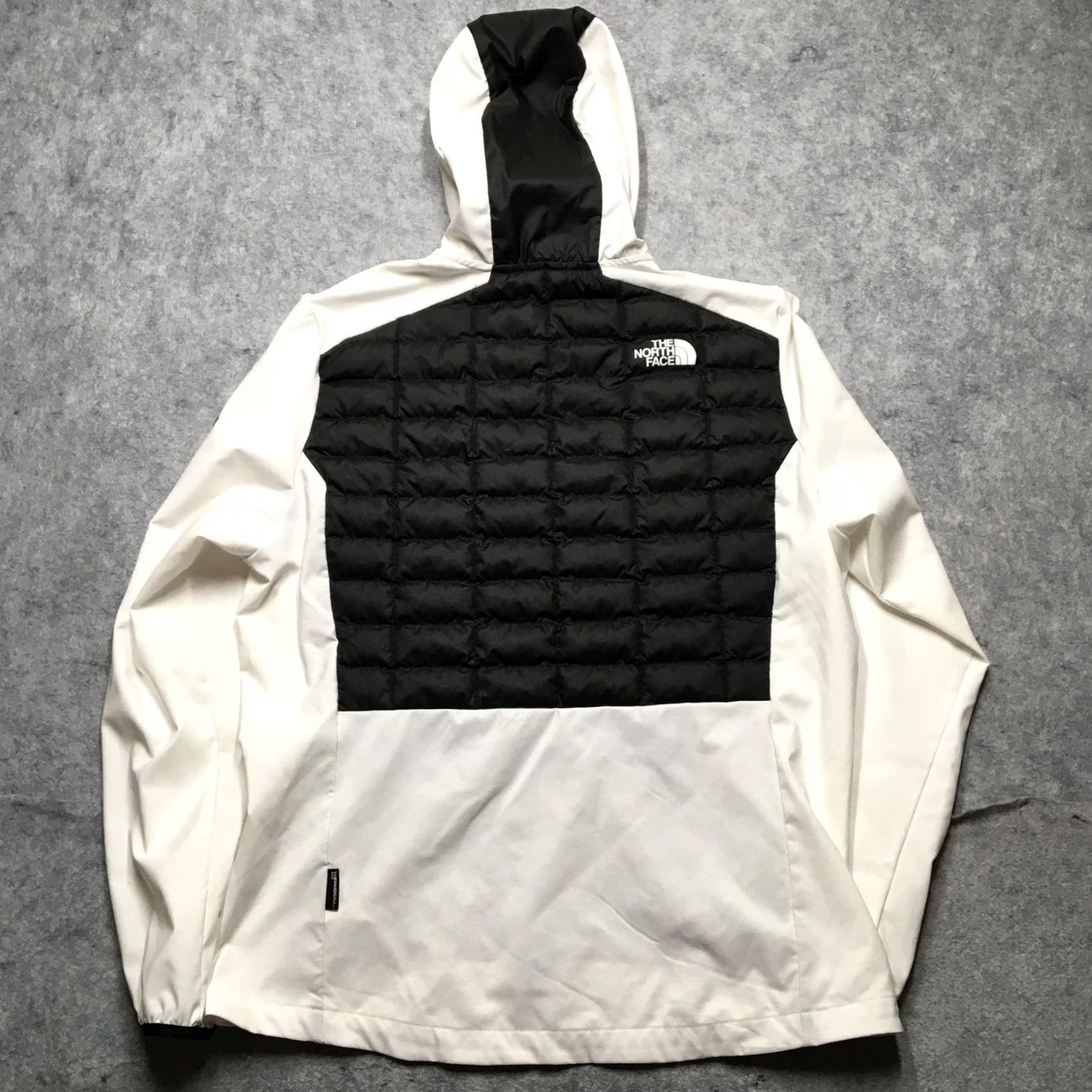 The North Face The North Face ThermoBall Eco Jacket Mens L White Black Hooded Puffer Zip Front Zip Hem Lined Quilted Logo Front Pockets Hiking Winter Regular Fit Size US L / EU 52-54 / 3 - 6 Thumbnail