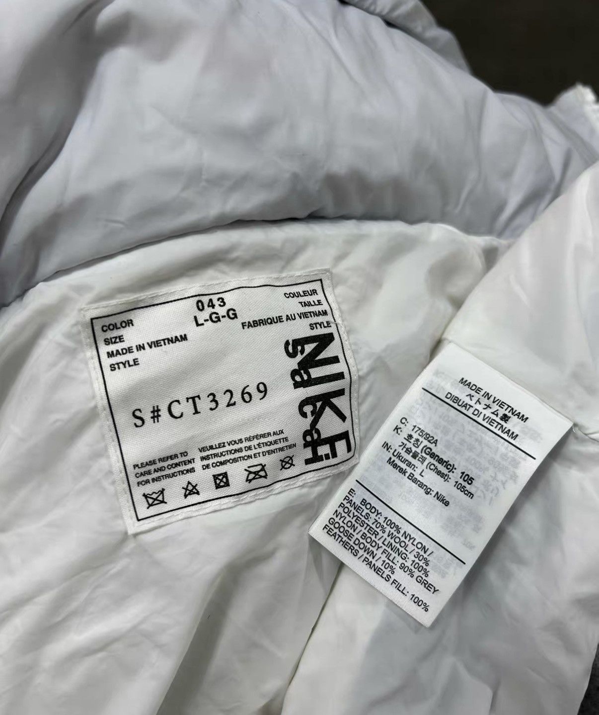 Sacai Sacai x Nike Runway Wool Panel Down Jacket J16 Size US L / EU 52-54 / 3 - 5 Thumbnail