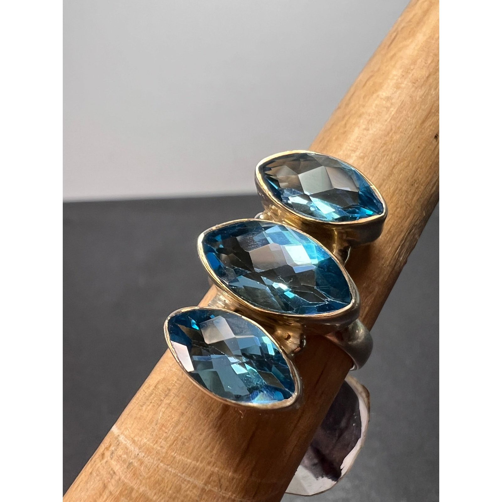 Other NEW WT Blue topaz triple stone sterling silver ring size 6 Size ONE SIZE - 3 Thumbnail