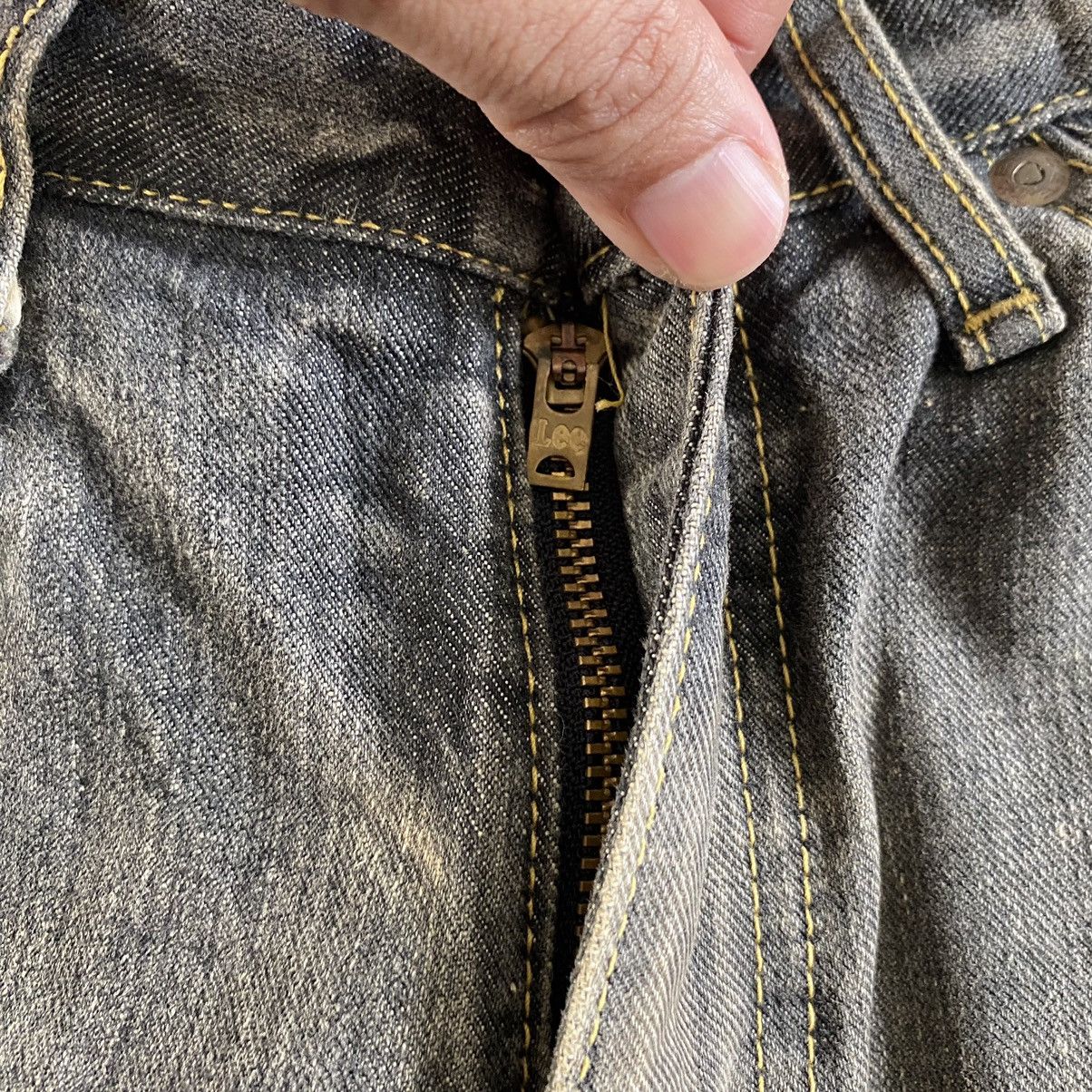 Vintage Vintage Lee Mud Washed Bootcut Flared Denim Jeans Size US 27 - 11 Thumbnail
