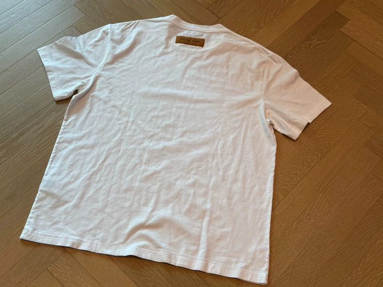 Louis Vuitton Louis Vuitton size 4l Men's T-shirt Size US M / EU 48-50 / 2 - 2 Thumbnail