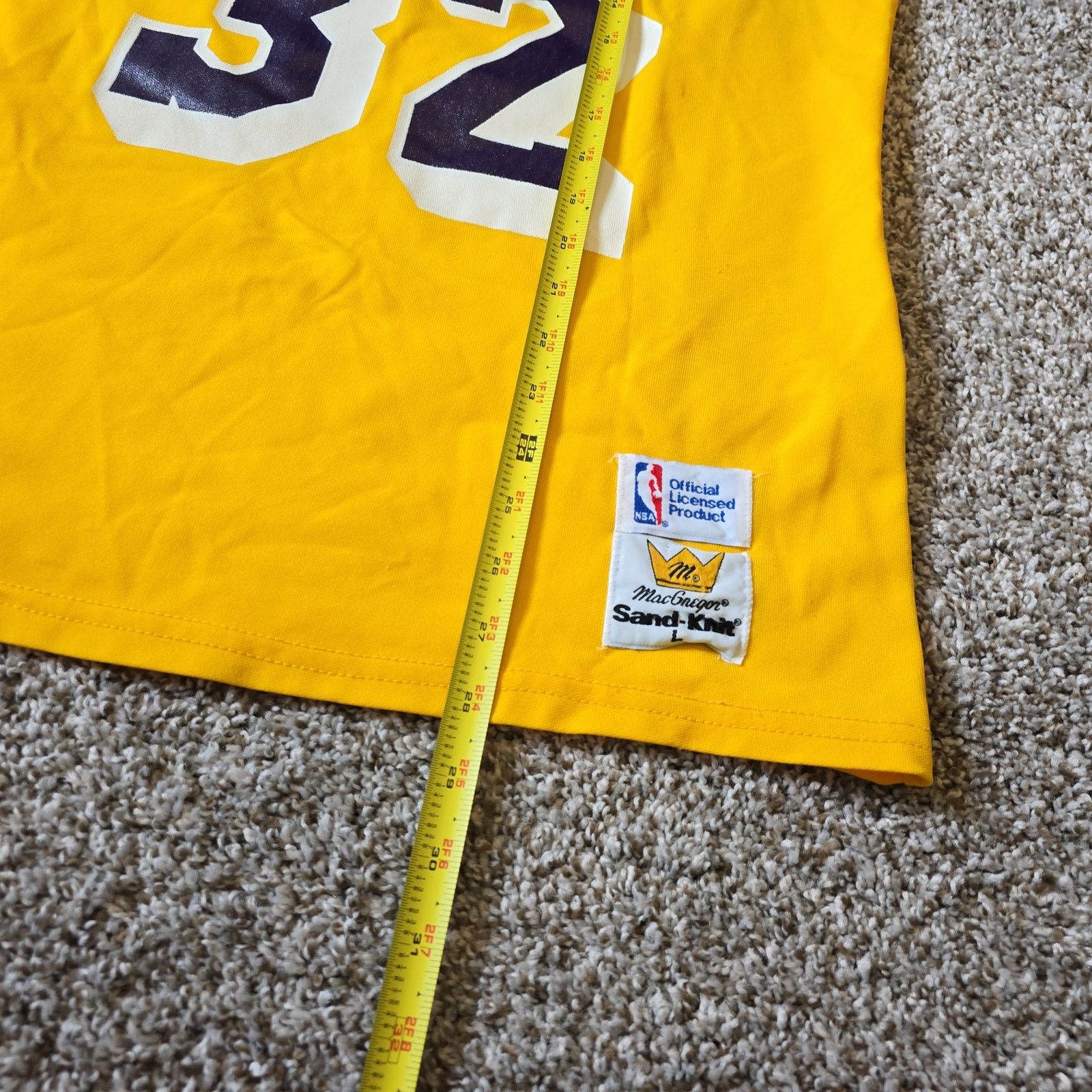 Vintage Los Angeles Lakers Magic Johnson Sand-Knit Jersey L/M Size US L / EU 52-54 / 3 - 6 Thumbnail