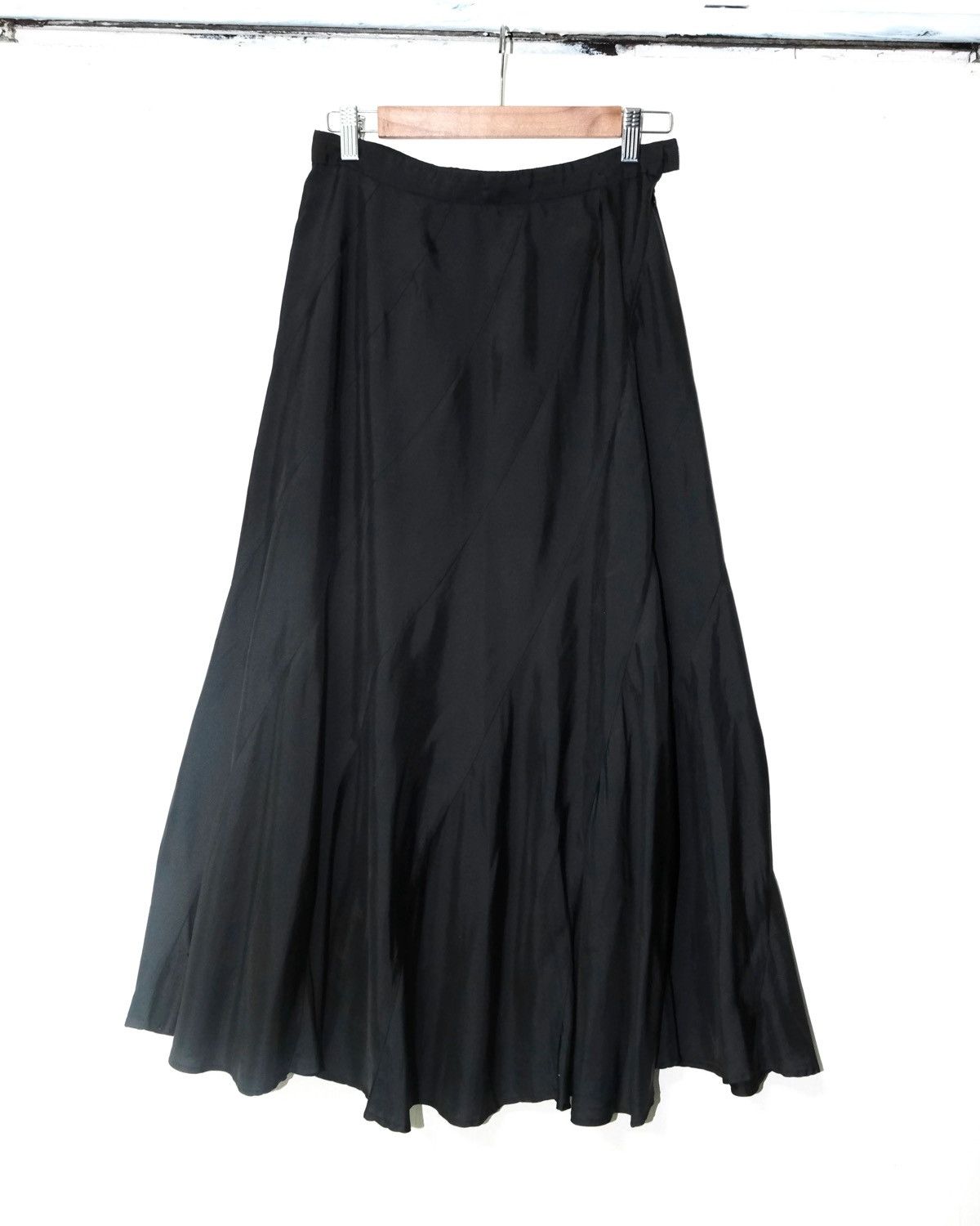 Tricot Comme des Garcons tricot COMME des GARCONS AD2001 RUFFLE LAYER SKIRT Size 26" / US 2 / IT 38 - 1 Thumbnail