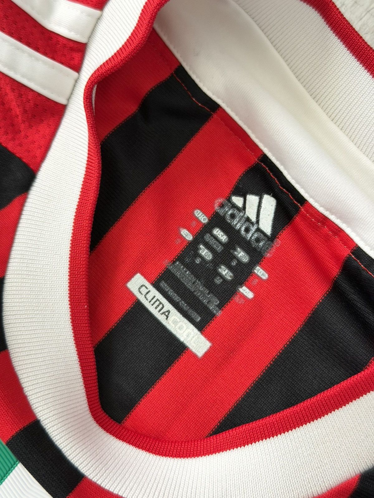 Other AC Milan Ibrahimovic Jersey 2011 Size US S / EU 44-46 / 1 - 5 Thumbnail