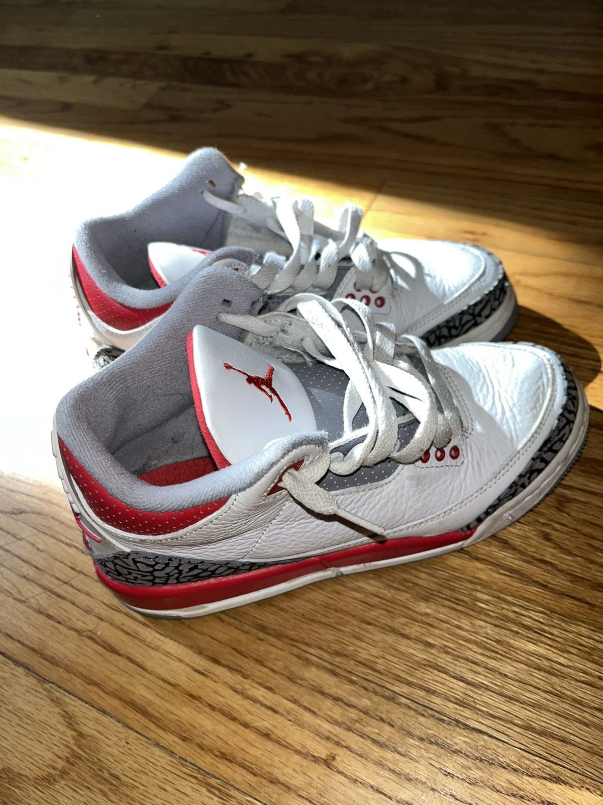 Jordan Brand Jordan 3 fire red Size US 4 / IT 34 - 1 Thumbnail