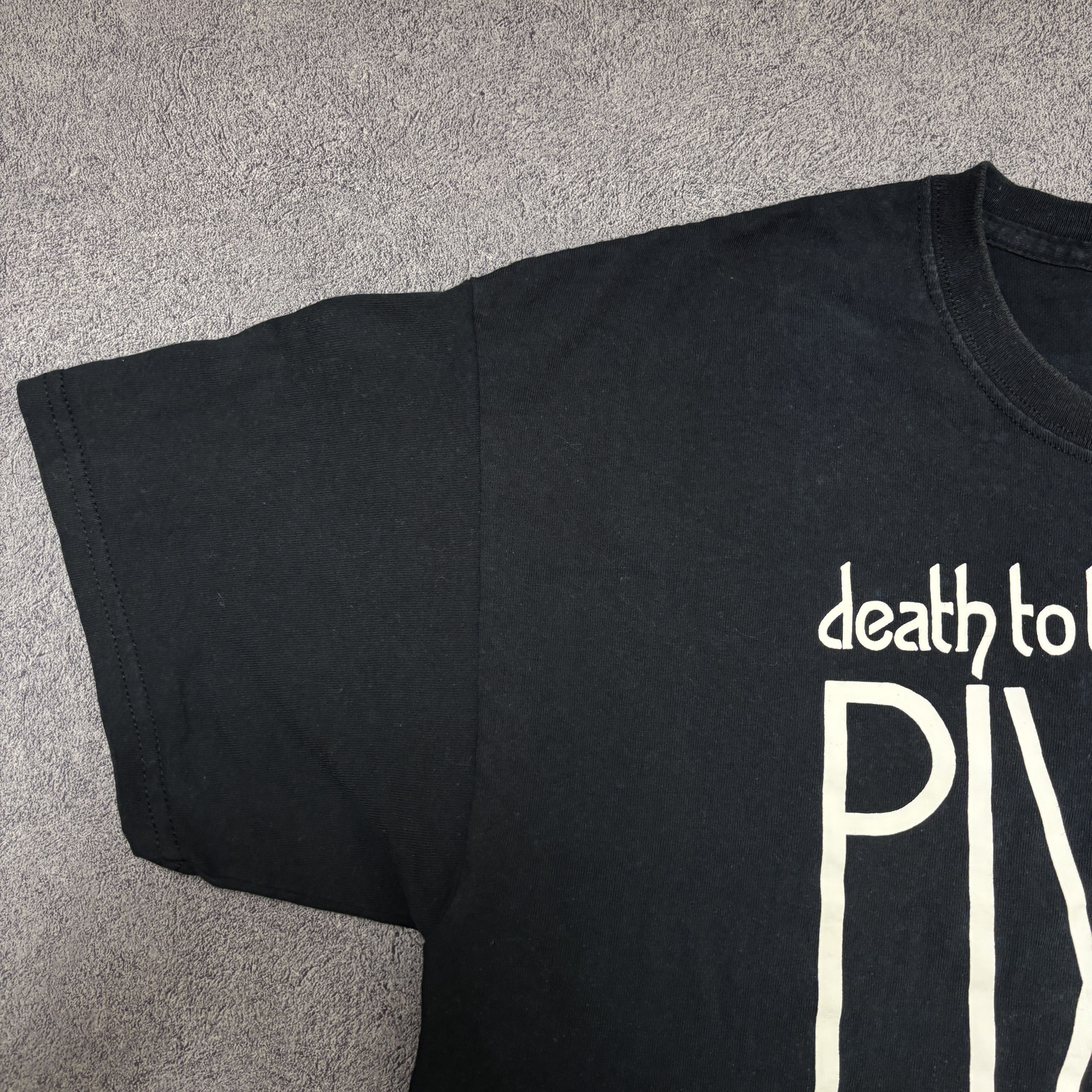 Band Tees Vintage Pixies Shirt Y2K Tour Concert Rock Band Tee Size US L / EU 52-54 / 3 - 9 Thumbnail