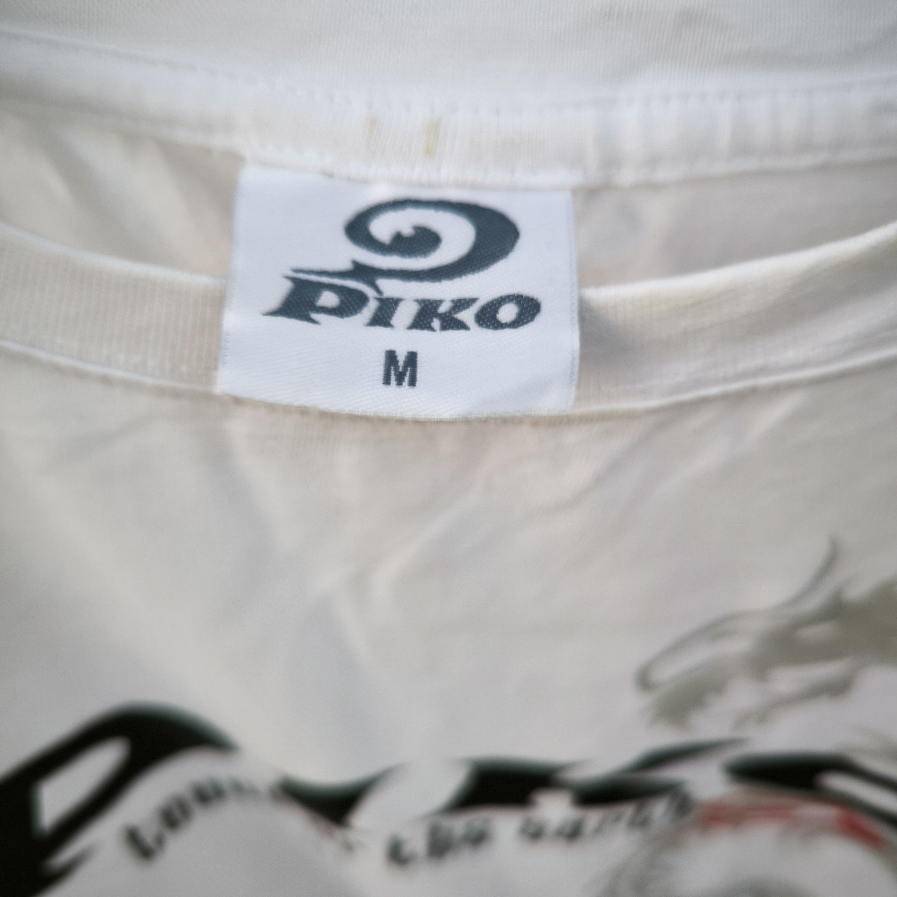 Other VINTAGE Y2K PIKO TEE Size US M / EU 48-50 / 2 - 3 Thumbnail
