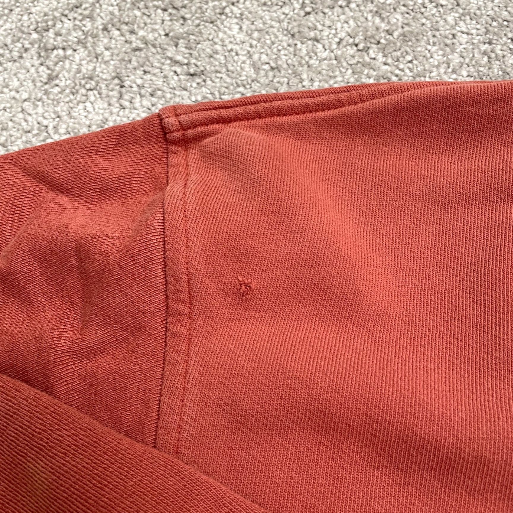 Levi's Levi's Hoodie Pullover Mens M Orange Graphic Print Hooded Relaxed Fit Casual Sweatshirt Size US M / EU 48-50 / 2 - 7 Thumbnail