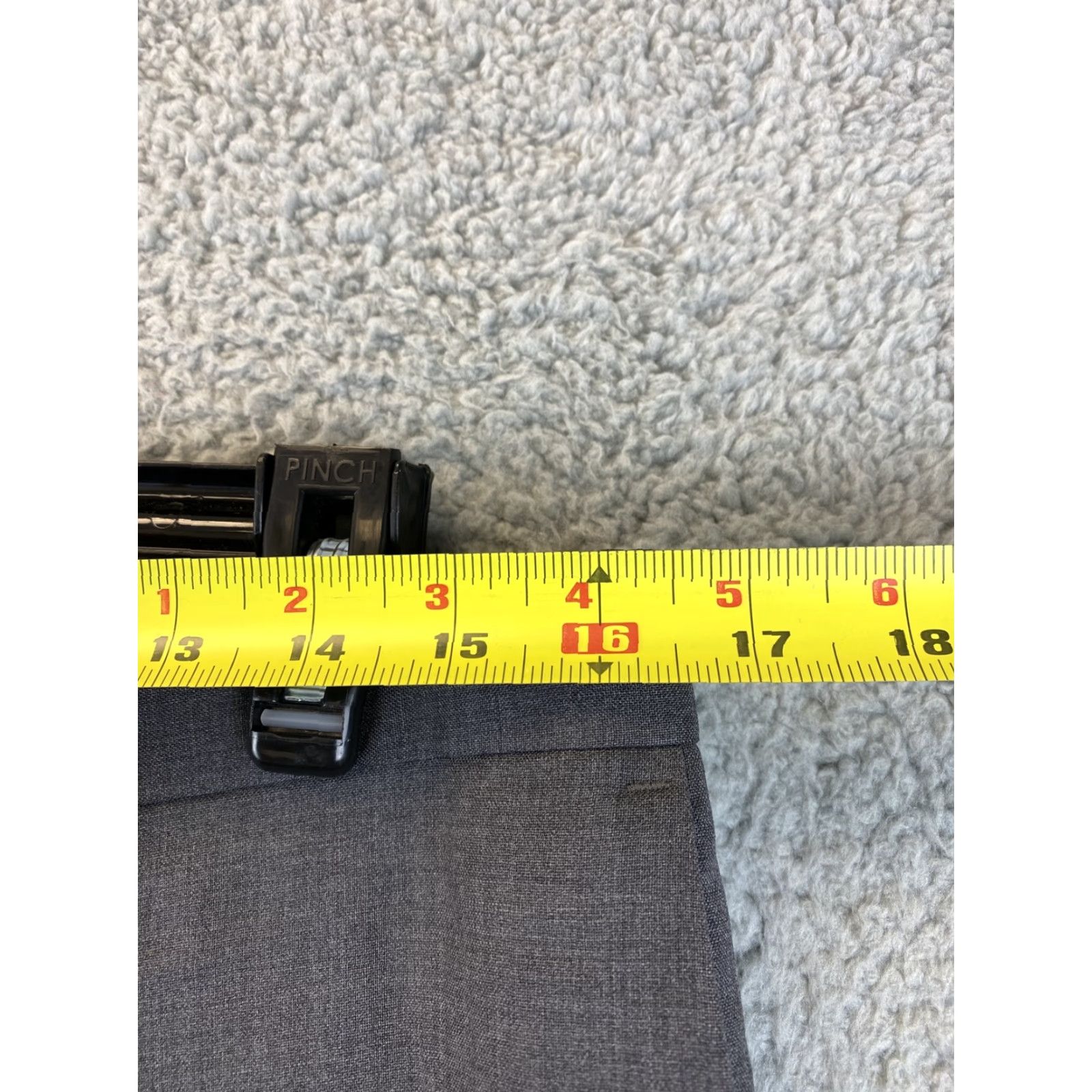 Banana Republic Banana Republic Classic Fit Mens Size 33 X 32 Gray Dress Pants 83-58 Size US 33 - 6 Thumbnail