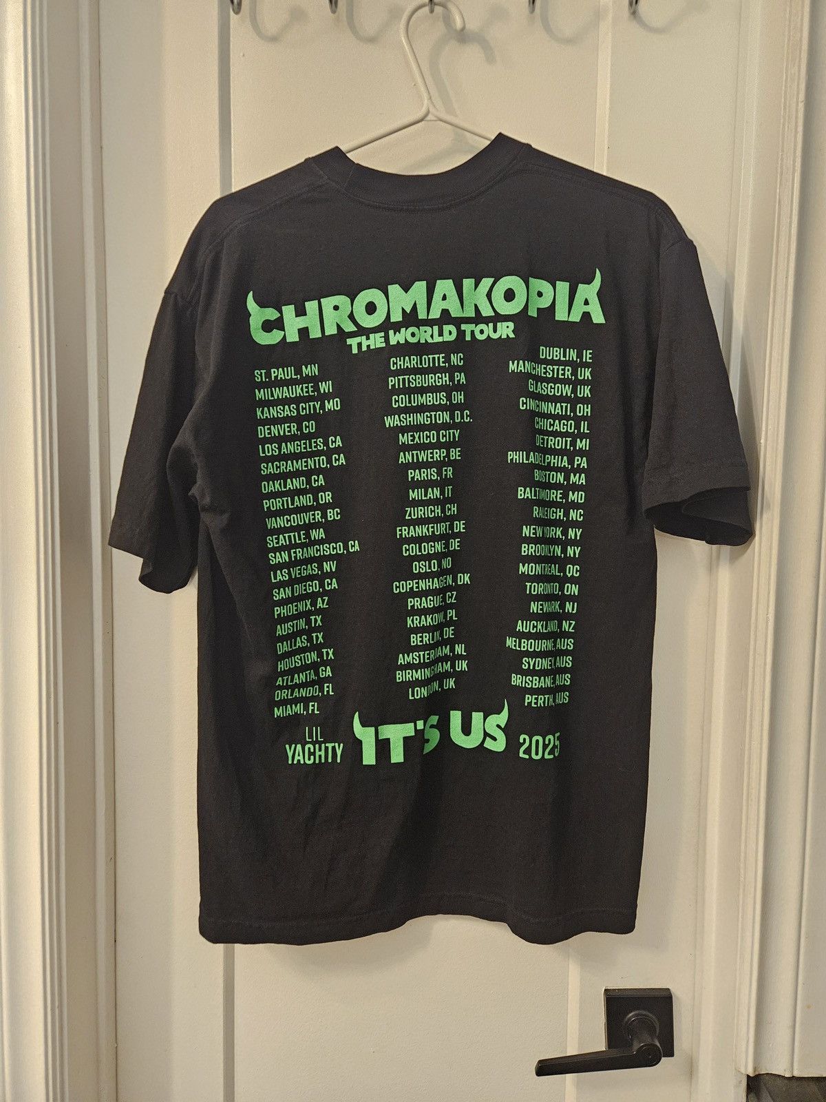 Tyler The Creator Chromakopia tour short sleeve shirt Size US M / EU 48-50 / 2 - 2 Thumbnail