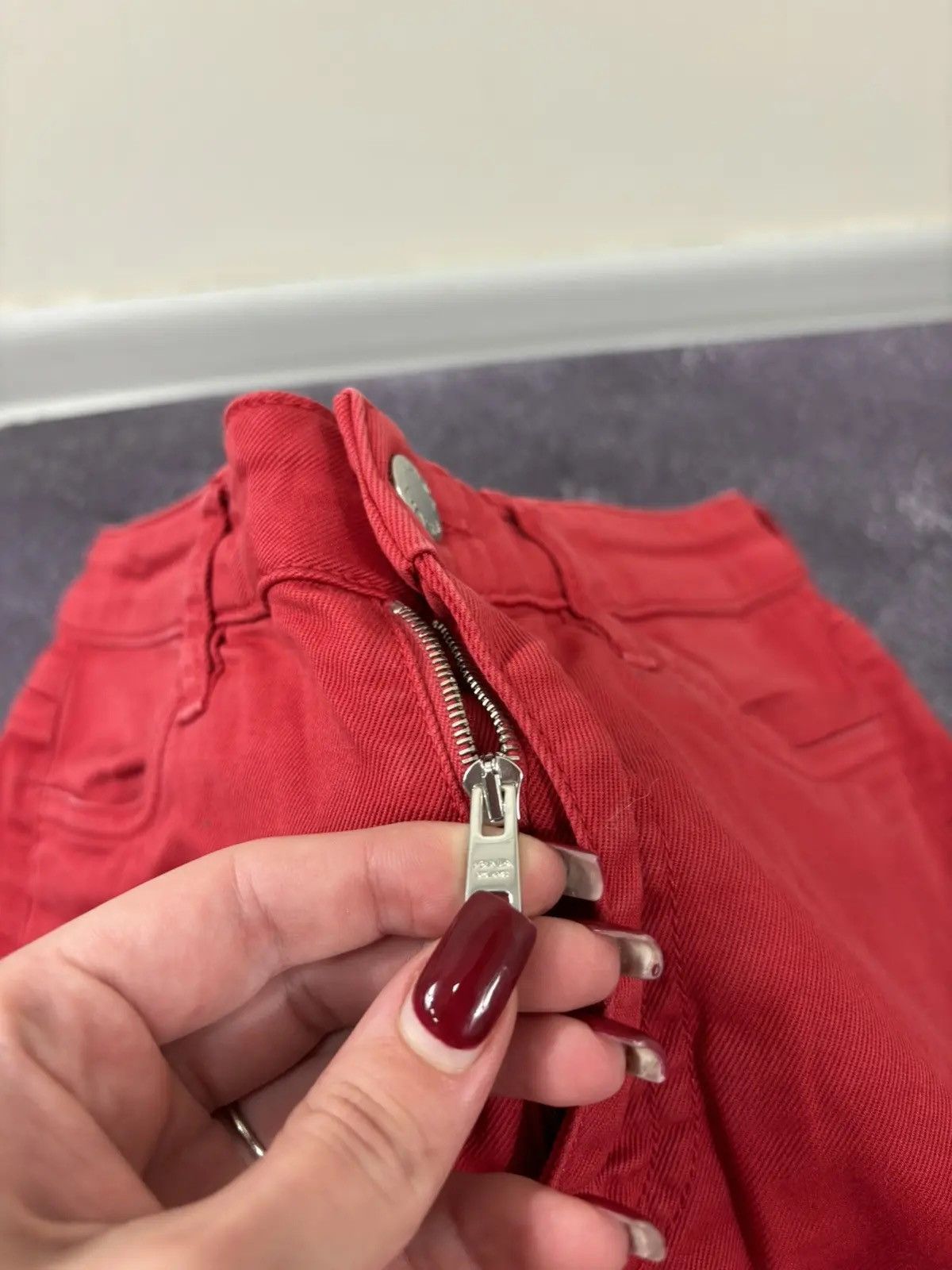 Prada Prada Women’s Black Tab Red Rare Luxury Skinny Jeans Size 26" / US 2 / IT 38 - 9 Thumbnail