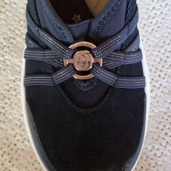Designer Bzees Melody Sz. 6.5M Dark Navy & White Wedge Slip-ons Shoes Size US 6.5 / IT 36.5 - 3 Thumbnail