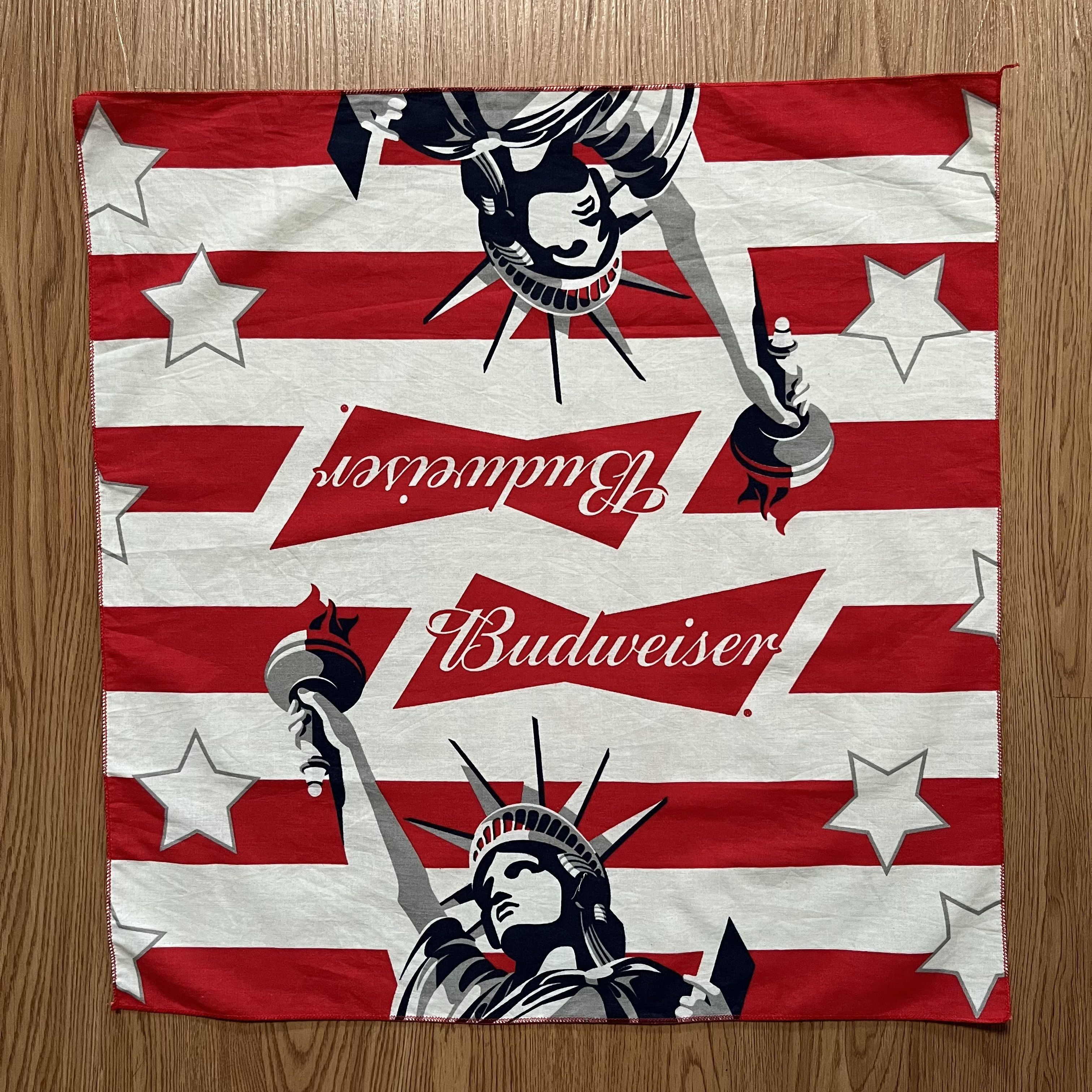 Budweiser vintage budweiser handkerchief Size ONE SIZE - 1 Thumbnail