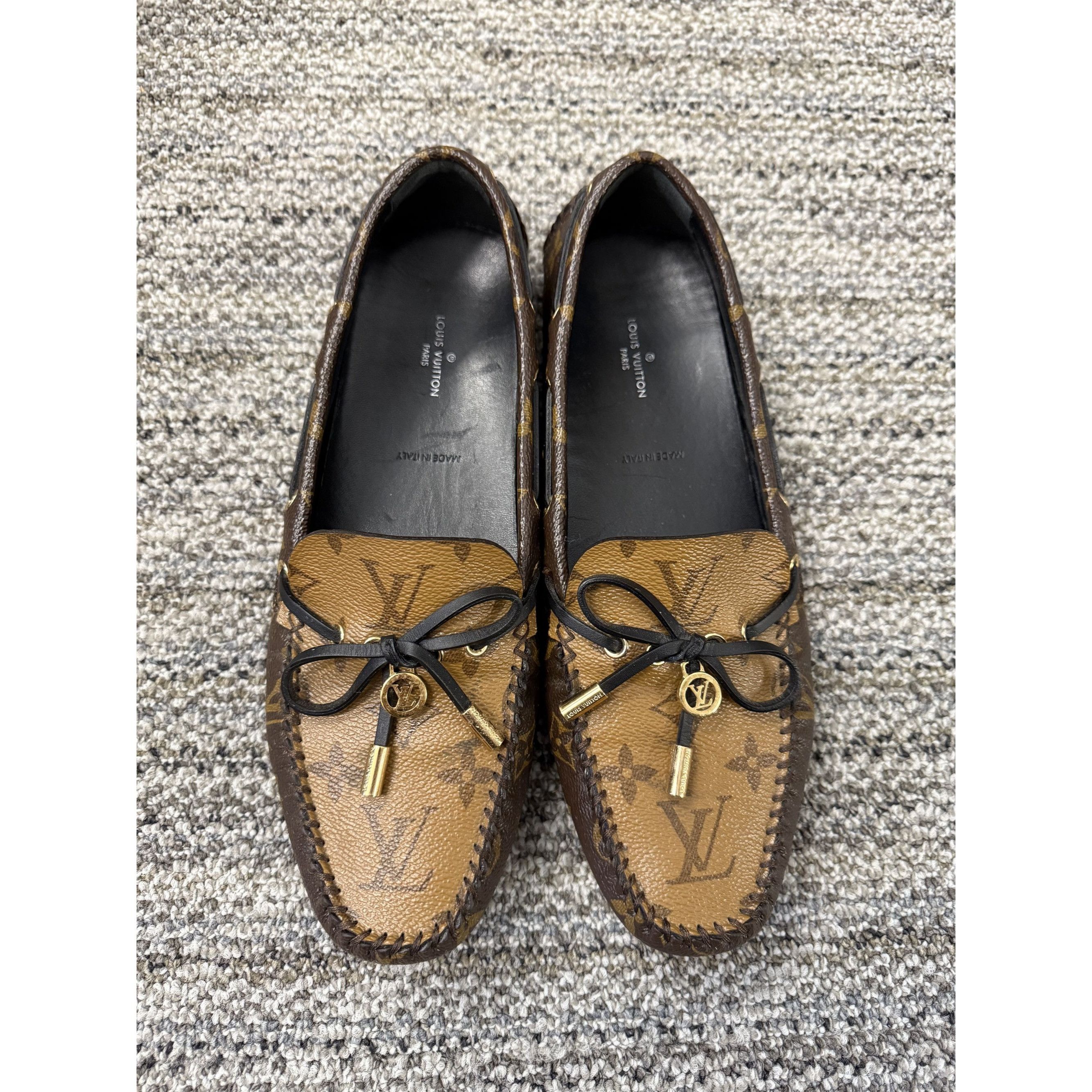 Louis Vuitton Louis Vuitton Monogram Leather Loafers With Gold-Tone Accent Size US 9 / IT 39 - 1 Thumbnail
