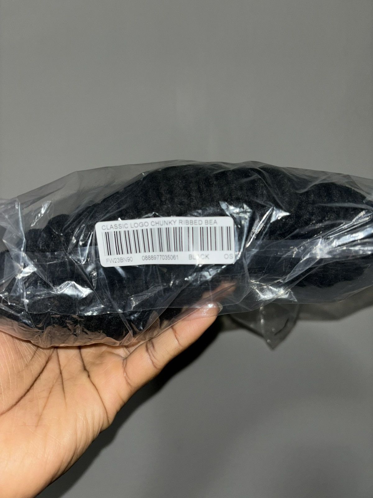 New Era × Supreme Supreme Classic Logo Chunky Ribbed Beanie FW23 Size ONE SIZE - 3 Thumbnail