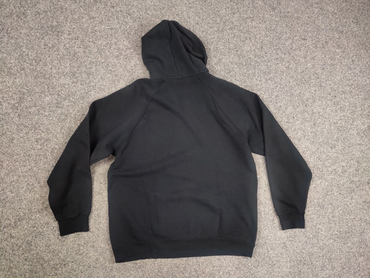 Fruit Of The Loom Vintage 90's fruit of the loom Black Faded Hoodie USA Style Size US L / EU 52-54 / 3 - 10 Thumbnail