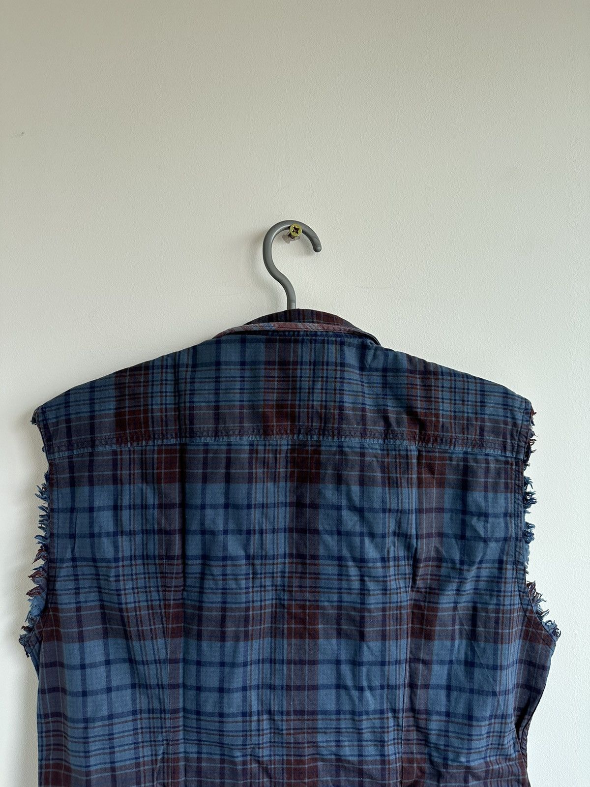 Dolce & Gabbana VTG Dolce & Gabbana Sleeveless Western Plaid Shirt Size 48 Size US M / EU 48-50 / 2 - 8 Thumbnail