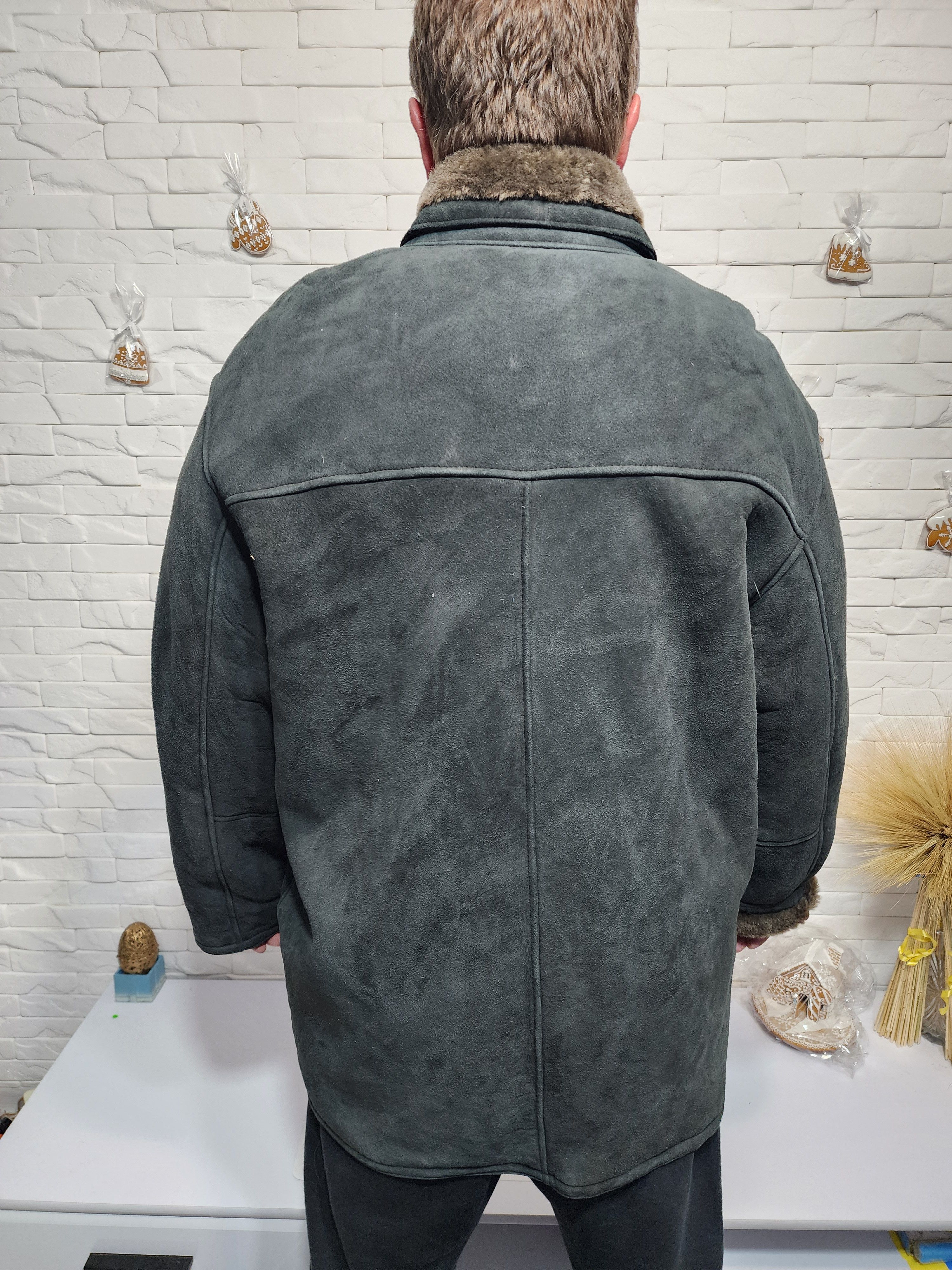 Furla Men's Black Sheepskin Coat: Genuine Fur, Button Closure Size US XL / EU 56 / 4 - 4 Thumbnail