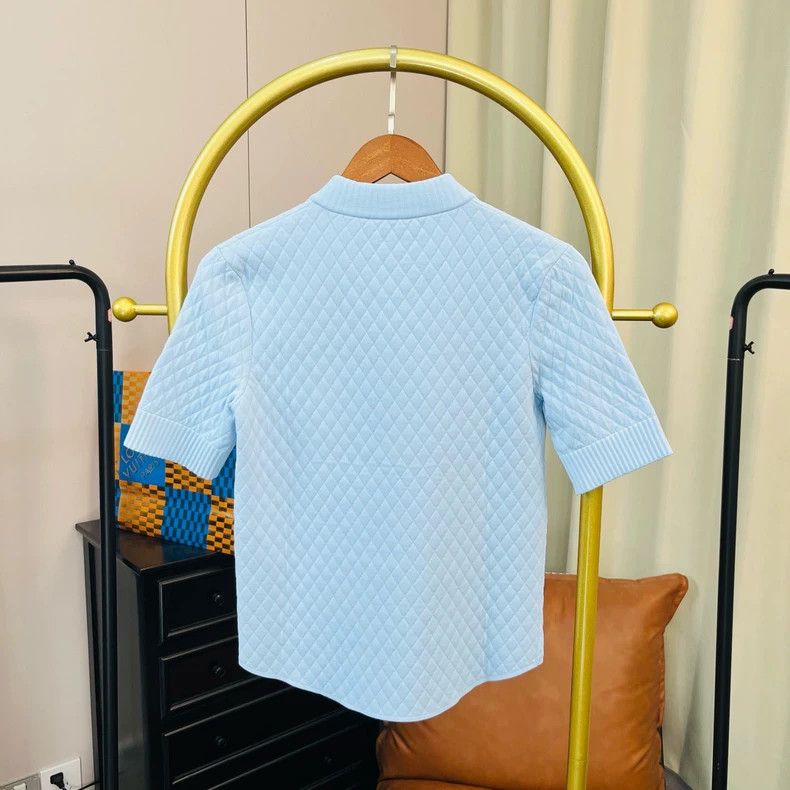 Louis Vuitton Louis Vuitton Blue armband half-zip knit short sleeve Size M / US 6-8 / IT 42-44 - 2 Thumbnail