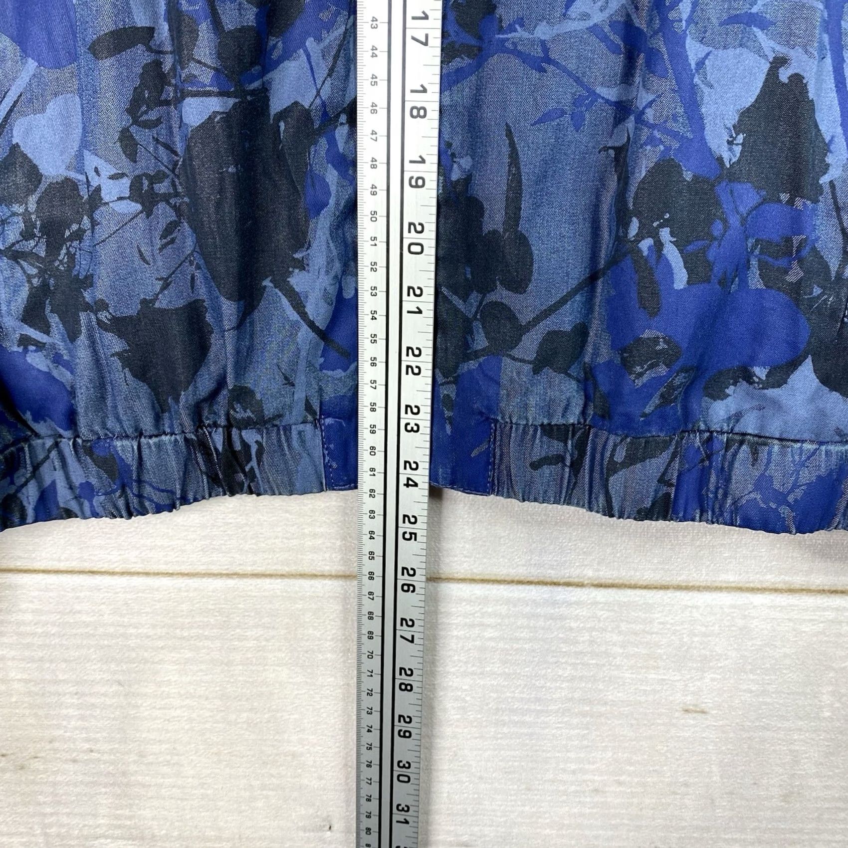 Juicy Couture Juicy Couture Jacket Womens XL Blue Geometric Chambray Denim Zip Size XL / US 12-14 / IT 48-50 - 5 Thumbnail