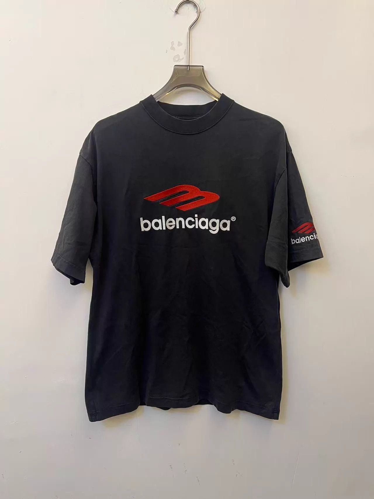 Balenciaga Balenciaga 3B Sports Icon FW23 Logo Oversized T-Shirt Black XS Size XS / US 0-2 / IT 36-38 - 1 Thumbnail