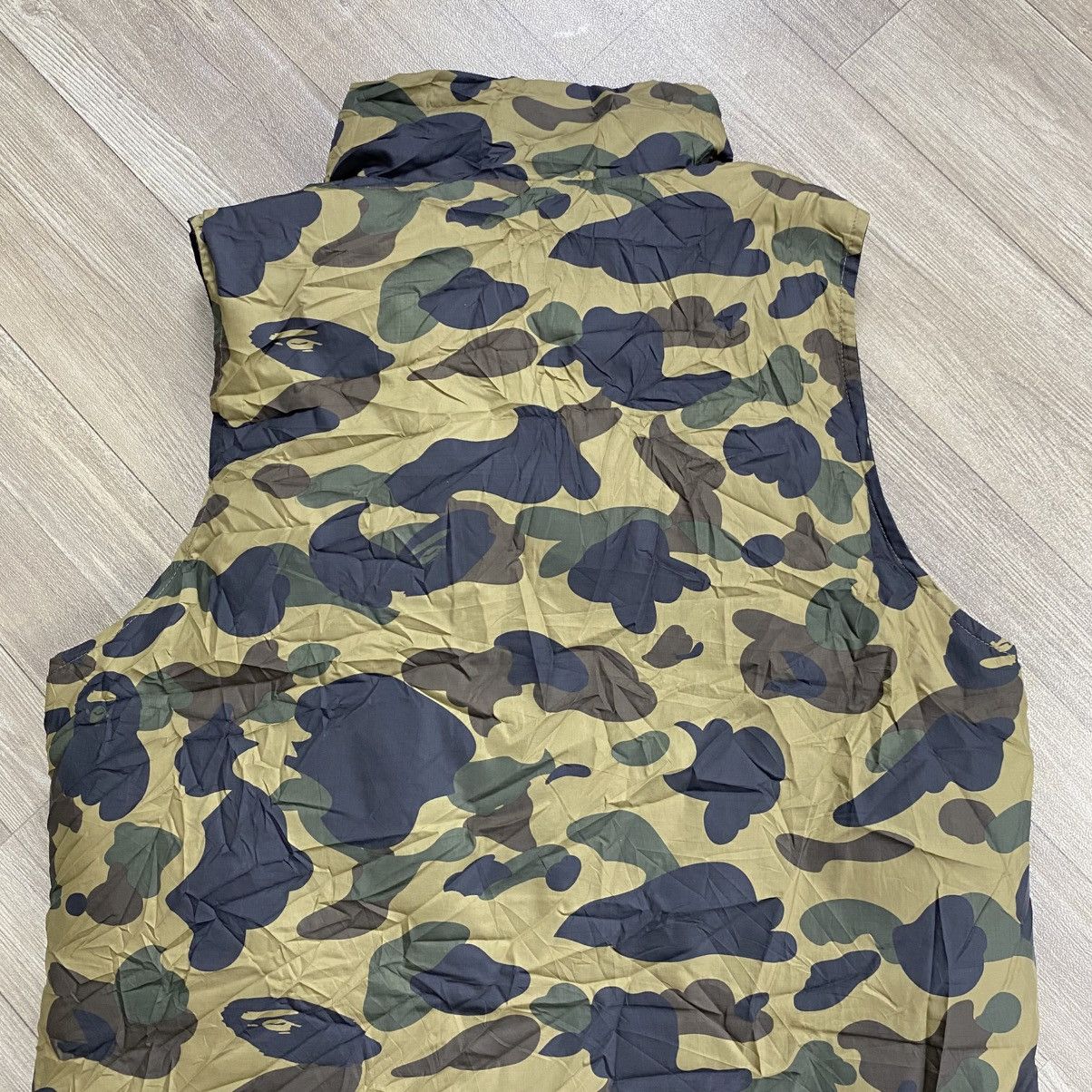 Bape 1st Bape A Bathing Ape Reversible Camo Down Vest Size US L / EU 52-54 / 3 - 13 Thumbnail