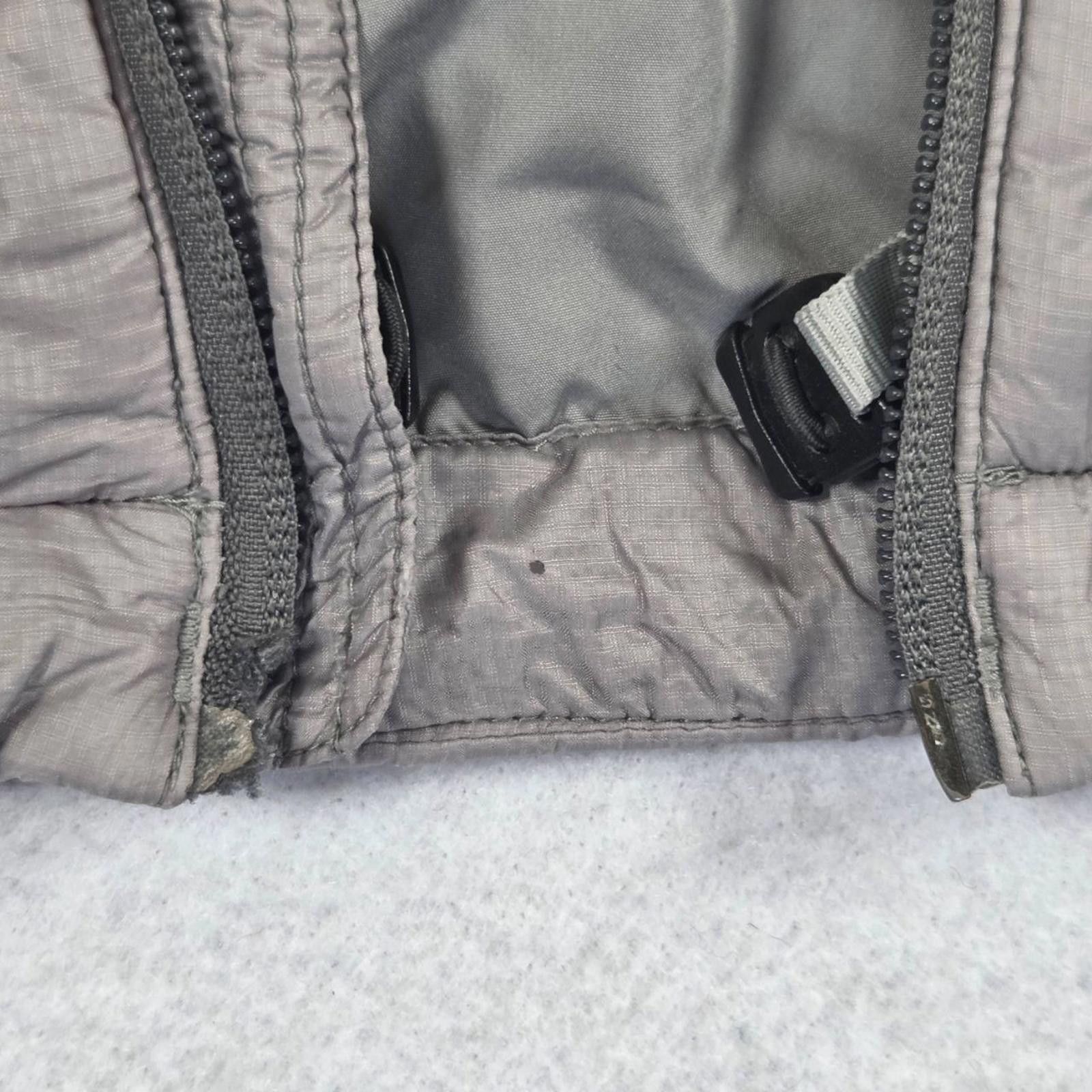 Marmot Marmot Puffer Jacket Mens Large Grey Quilted Damaged/Flawed Size US L / EU 52-54 / 3 - 2 Thumbnail