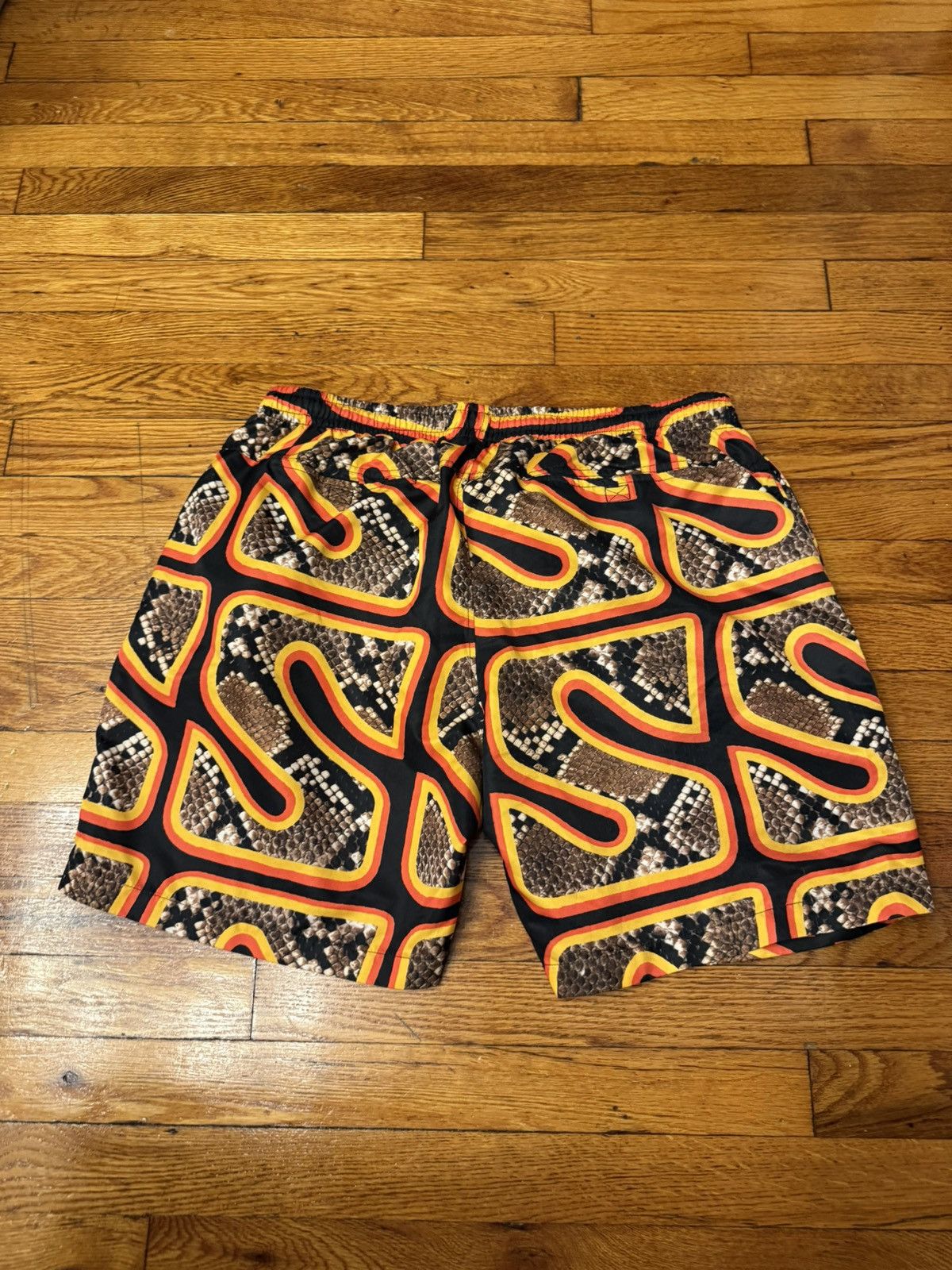 SSS World Corp SSS world Corp Phyton Snake Swim Trunk Shorts Size XL Size US 36 / EU 52 - 4 Thumbnail