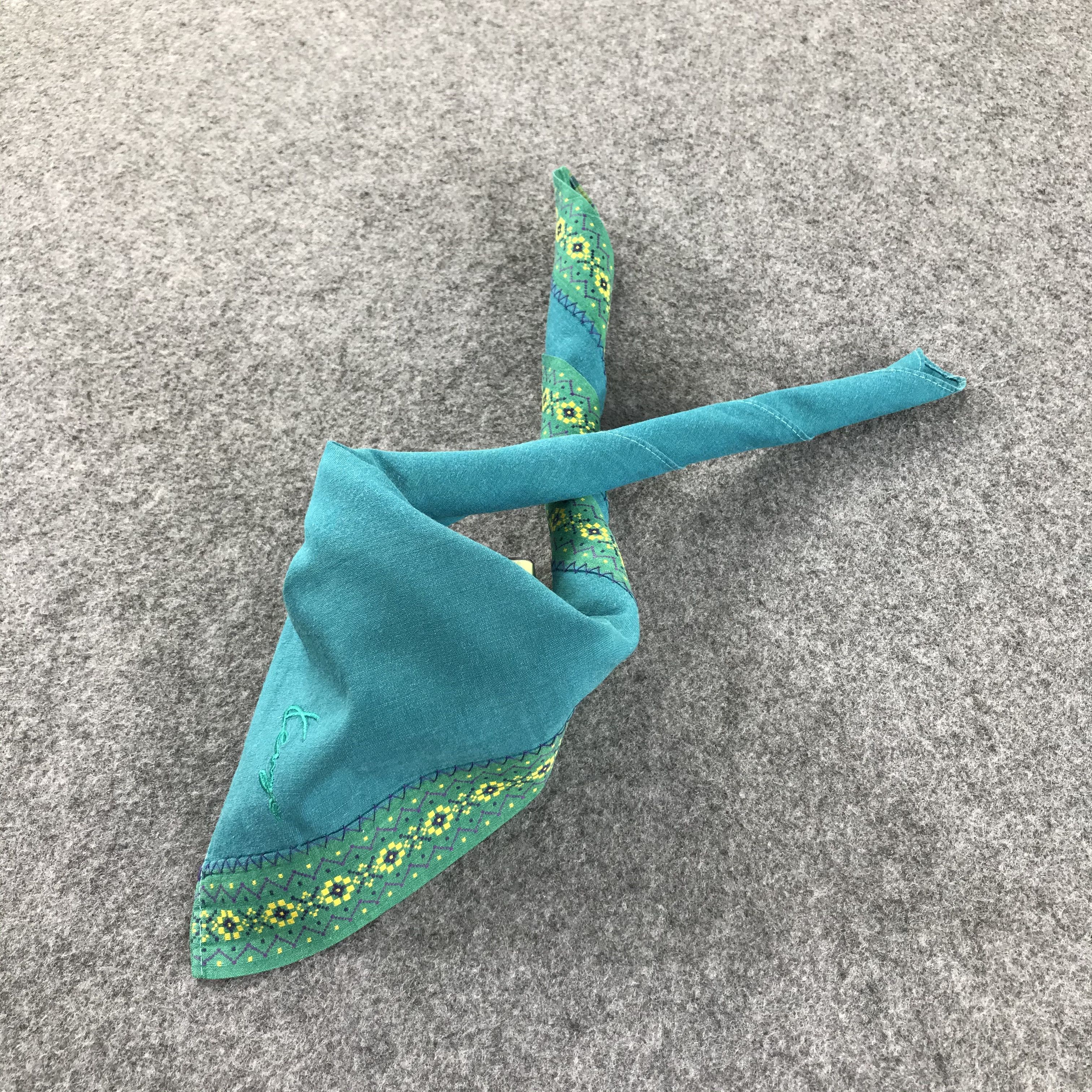 Japanese Brand Kenzo Handkerchief Neckerchief Bandana H262 Size ONE SIZE - 3 Thumbnail