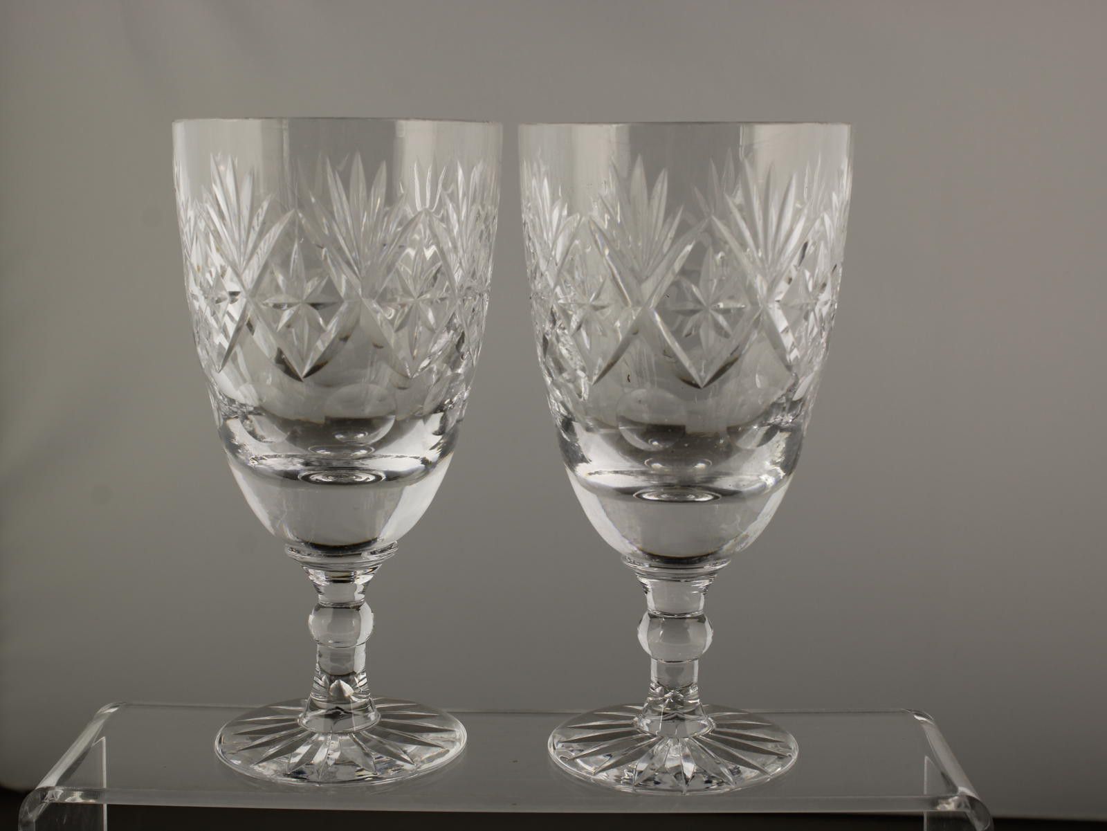 Unknown London Georgian Crystal Chatsworth Cut Set Of 2 Wine Glasses 6 1/8" Size ONE SIZE - 1 Thumbnail