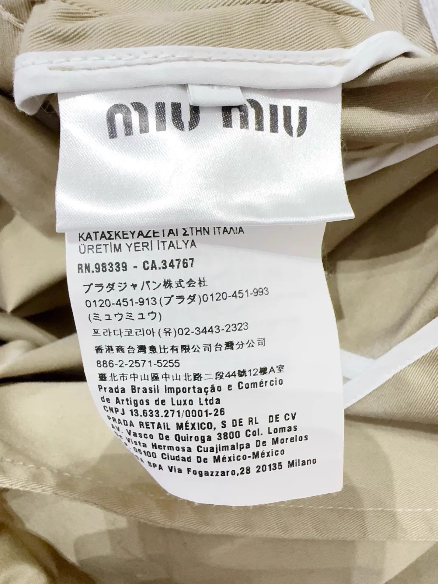 Miu Miu MIU MIU women's doll collar trench coat 42 new w/ tags Size M / US 6-8 / IT 42-44 - 4 Thumbnail