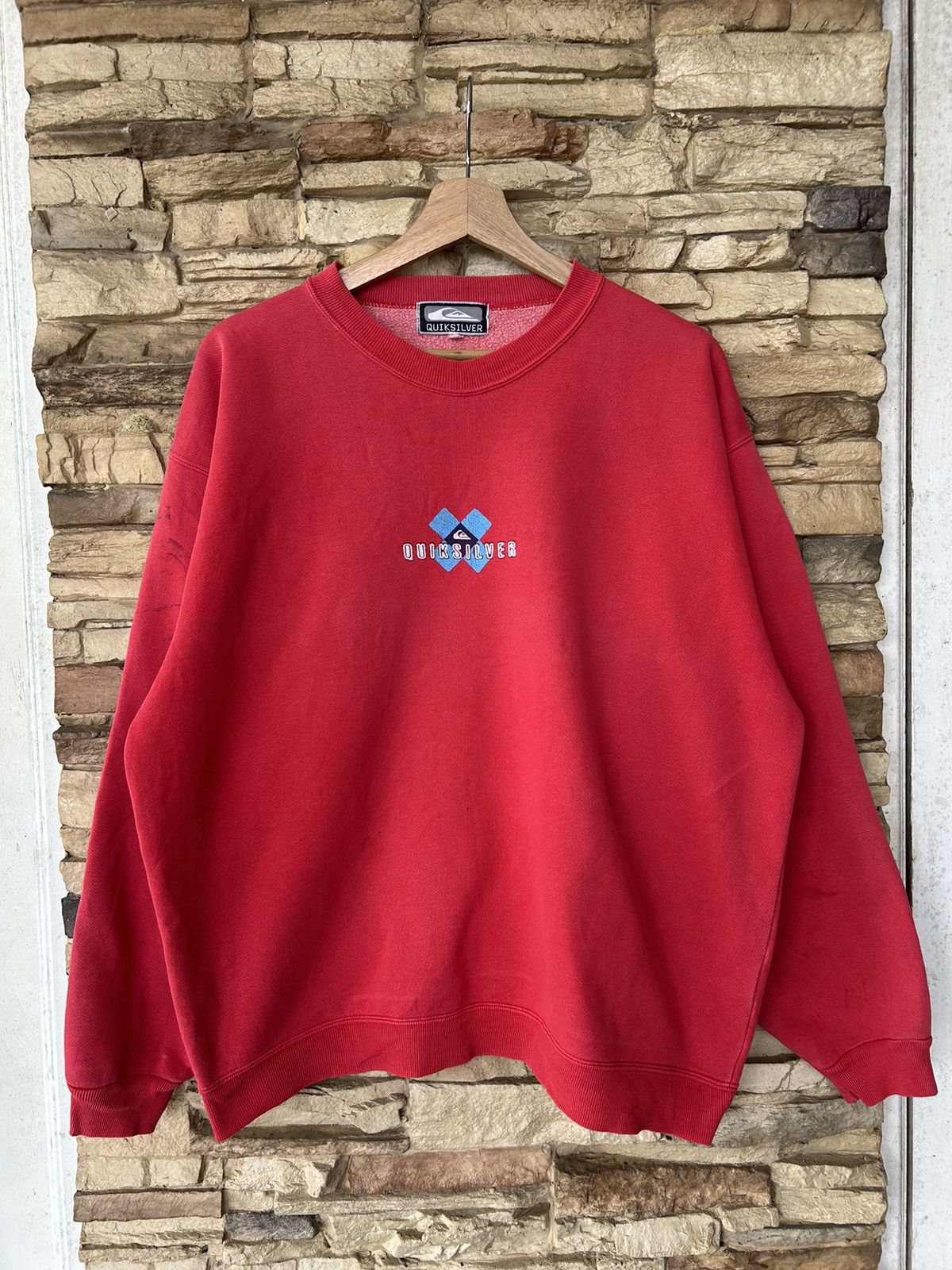 Vintage Vintage 90s Quiksilver Center Logo Boxy Sweatshirt Size US M / EU 48-50 / 2 - 1 Thumbnail