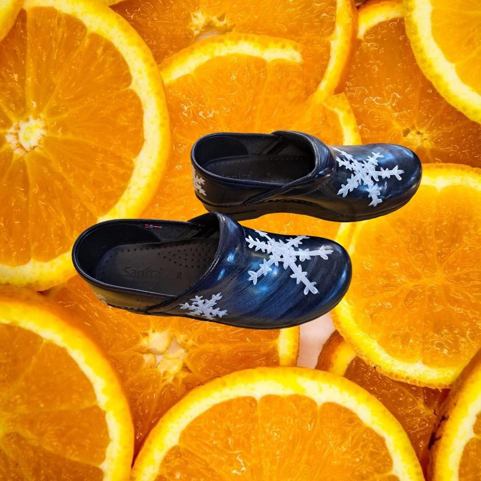 Other Sanita Black Snowflake Clog/Mule Size 39‎ Size US 8.5 / IT 38.5 - 1 Thumbnail