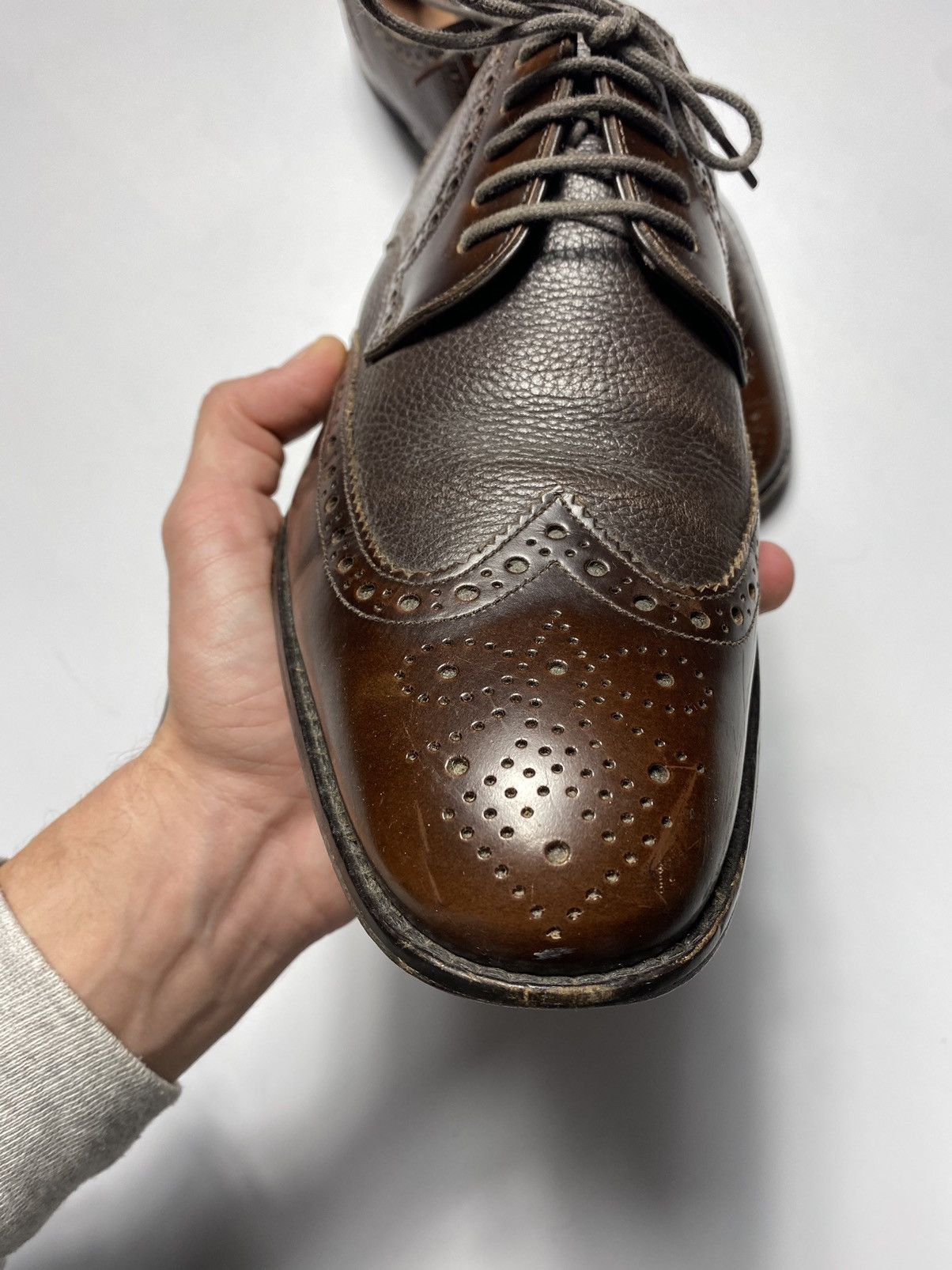 Loake Loake Lace Up Brogue Shoes Arlington size 8 Size US 8 / EU 41 - 14 Thumbnail