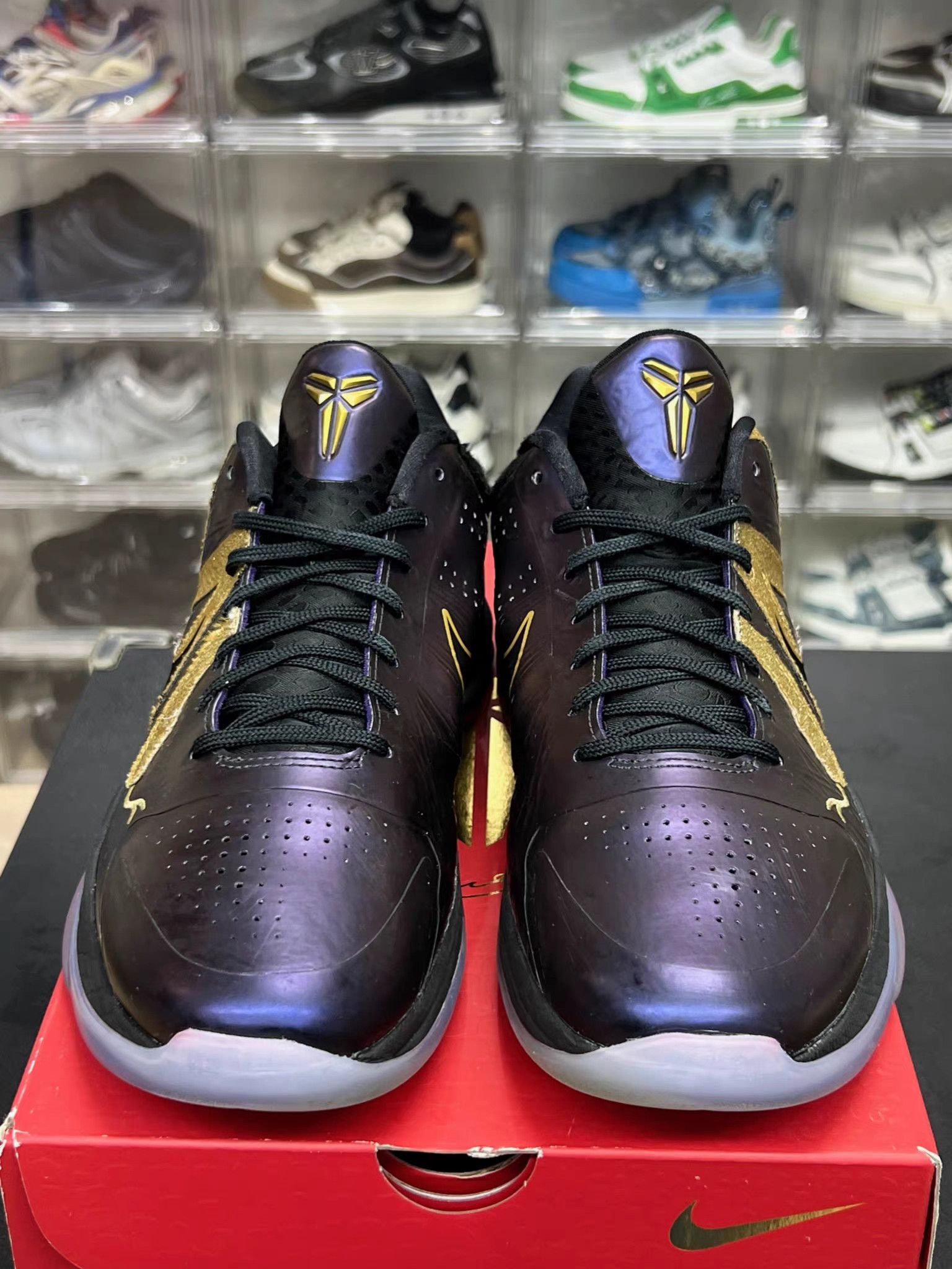 Nike Nike ZK5 Year of the Mamba Black Purple Gold K15 Size US 11.5 / EU 44-45 - 2 Thumbnail