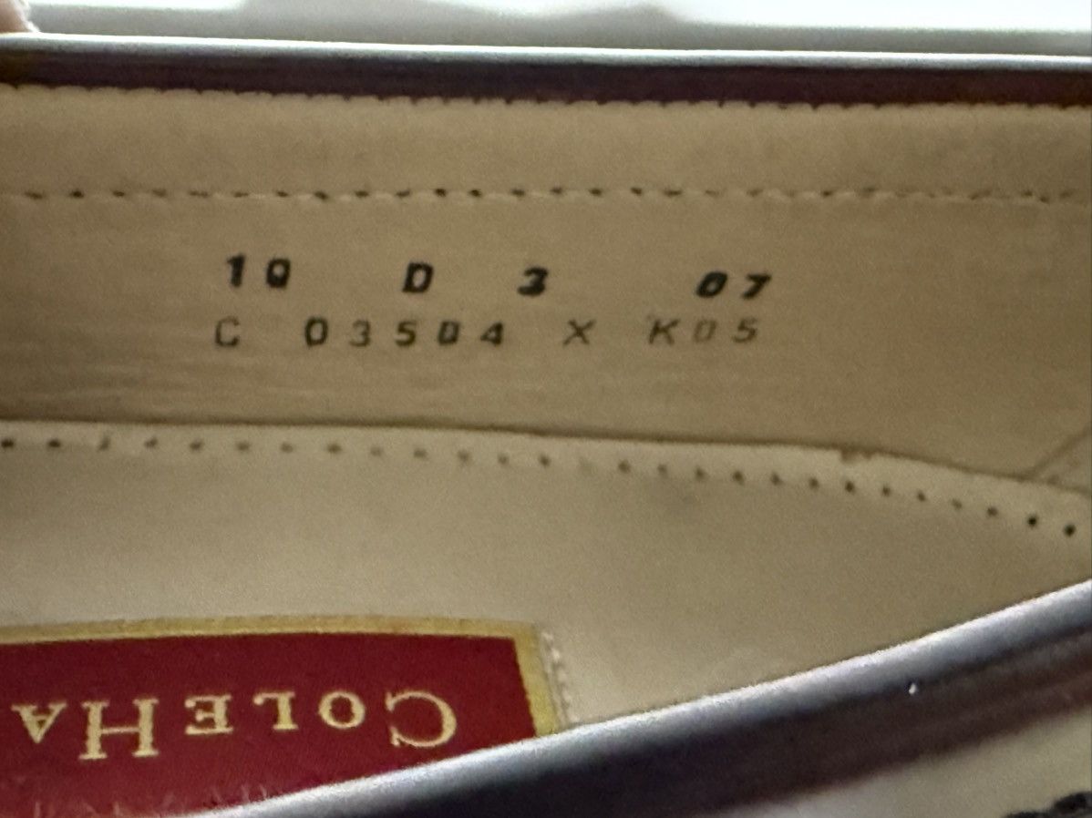 Cole Haan Vintage Cole Haan Burgundy Leather Penny Loafers 10D Size US 10 / EU 43 - 8 Thumbnail