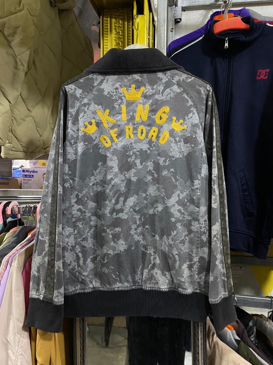 If Six Was Nine × Japanese Brand × PPFM Vintage PPFM Taped Snake Skin Bomber Camo Size US L / EU 52-54 / 3 - 3 Thumbnail