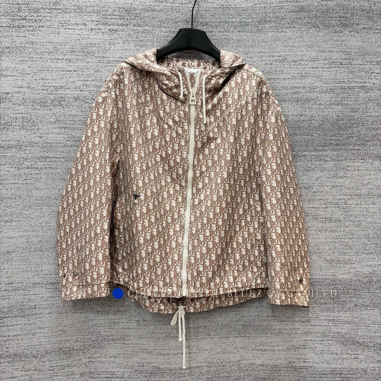 Dior Stylish Beige Hoodie Jacket in Size XS Size US XS / EU 42 / 0 - 1 Thumbnail