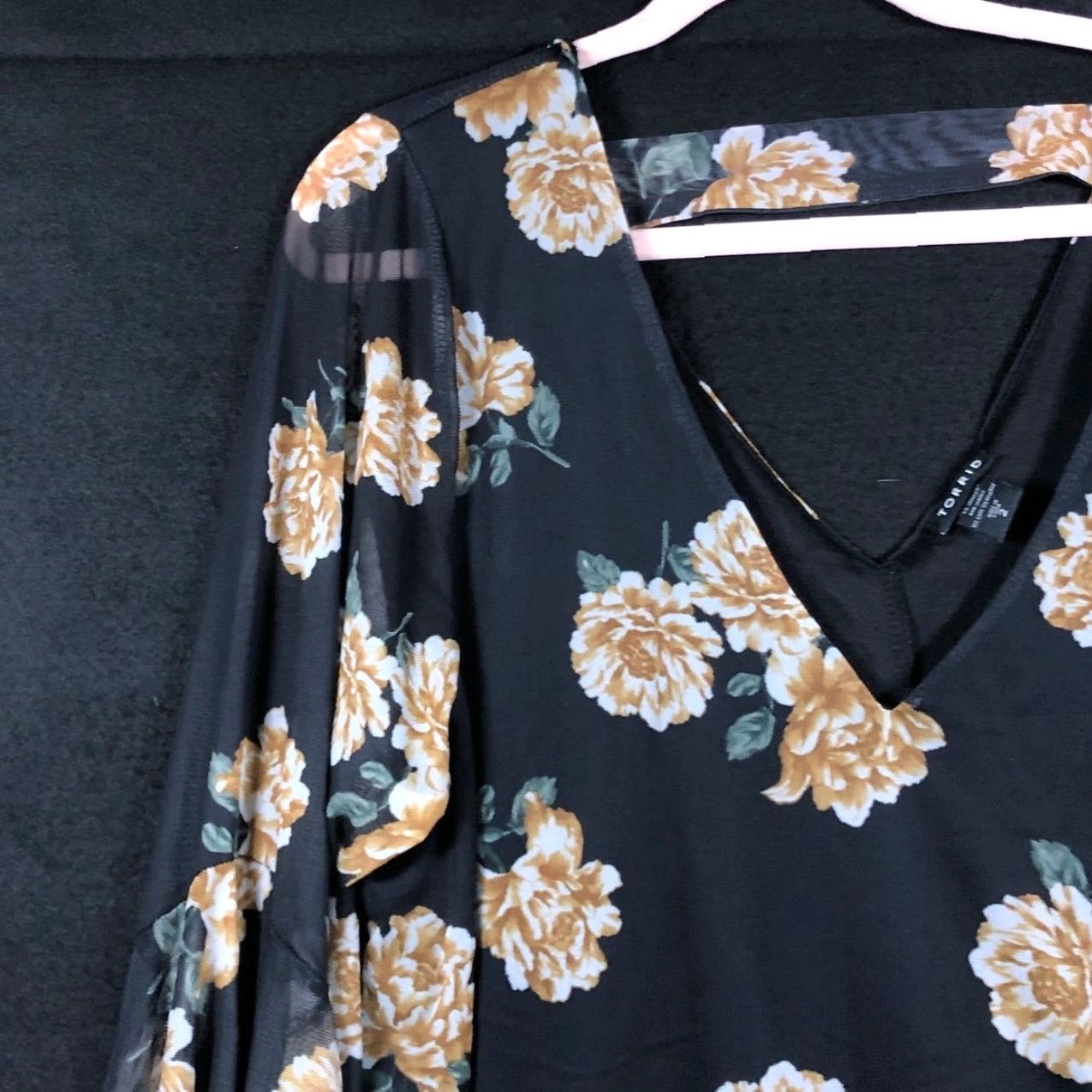 Torrid Torrid Blouse Womens Black Yellow Floral V Neck Sheer Long Sleeve Stretch 2X Year-Round Casual Workwear Ladies Size XXL / US 16-18 / IT 52-54 - 4 Thumbnail