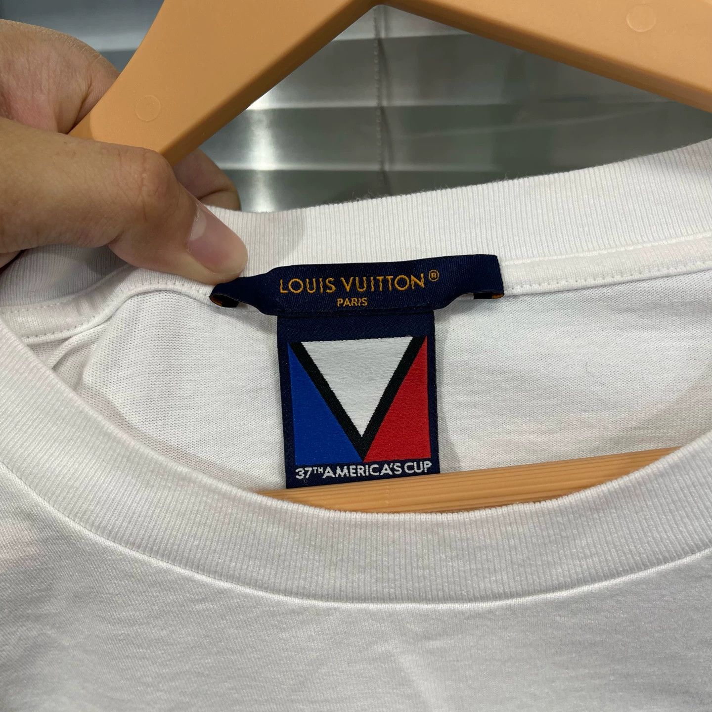 Louis Vuitton LV 24ss AC embroidered crew short-sleeve 4L 99 new Size US XXL / EU 58 / 5 - 3 Thumbnail