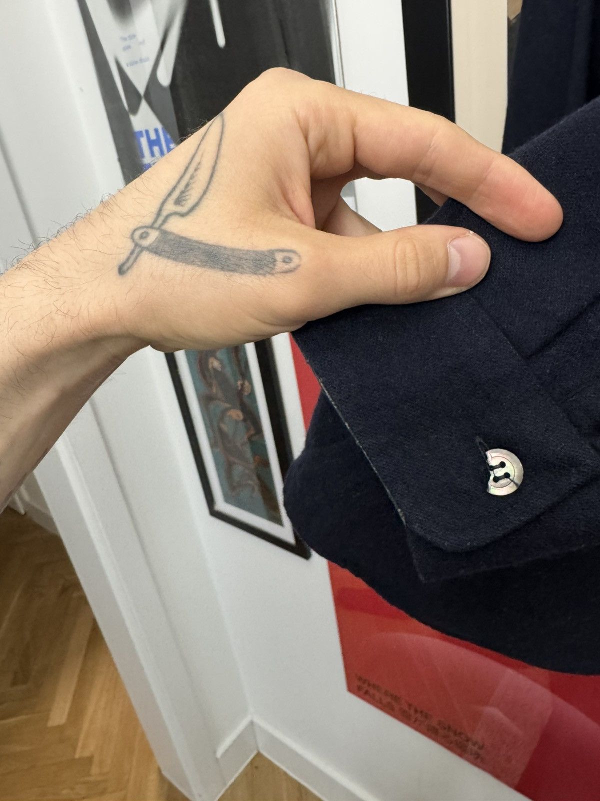 Valentino Vintage VALENTINO Wool Overshirt Luxury Button Up High End Size US L / EU 52-54 / 3 - 7 Thumbnail