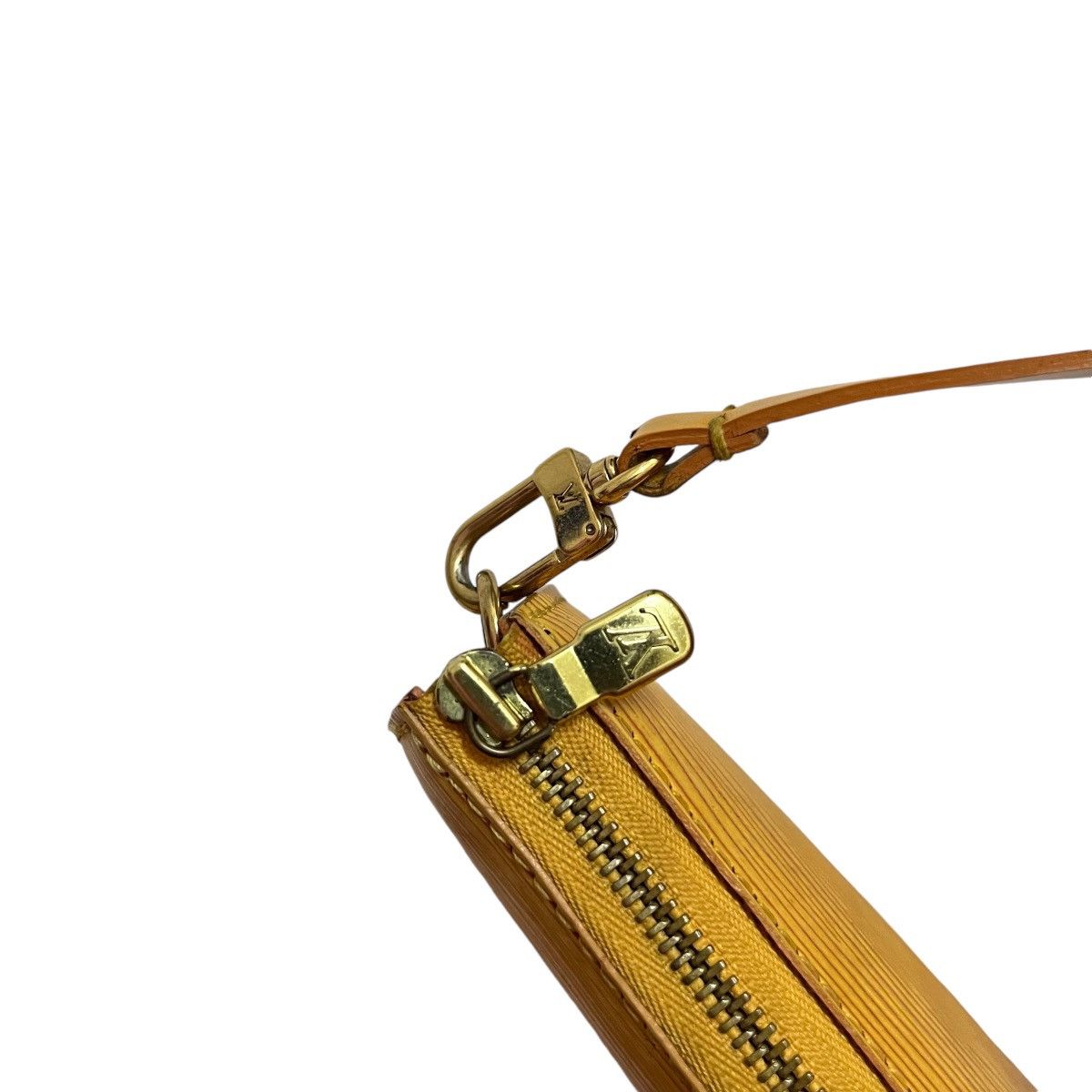 Louis Vuitton Authentic Vintage Louis Vuitton Epi Leather Pochette Bag Size ONE SIZE - 6 Thumbnail