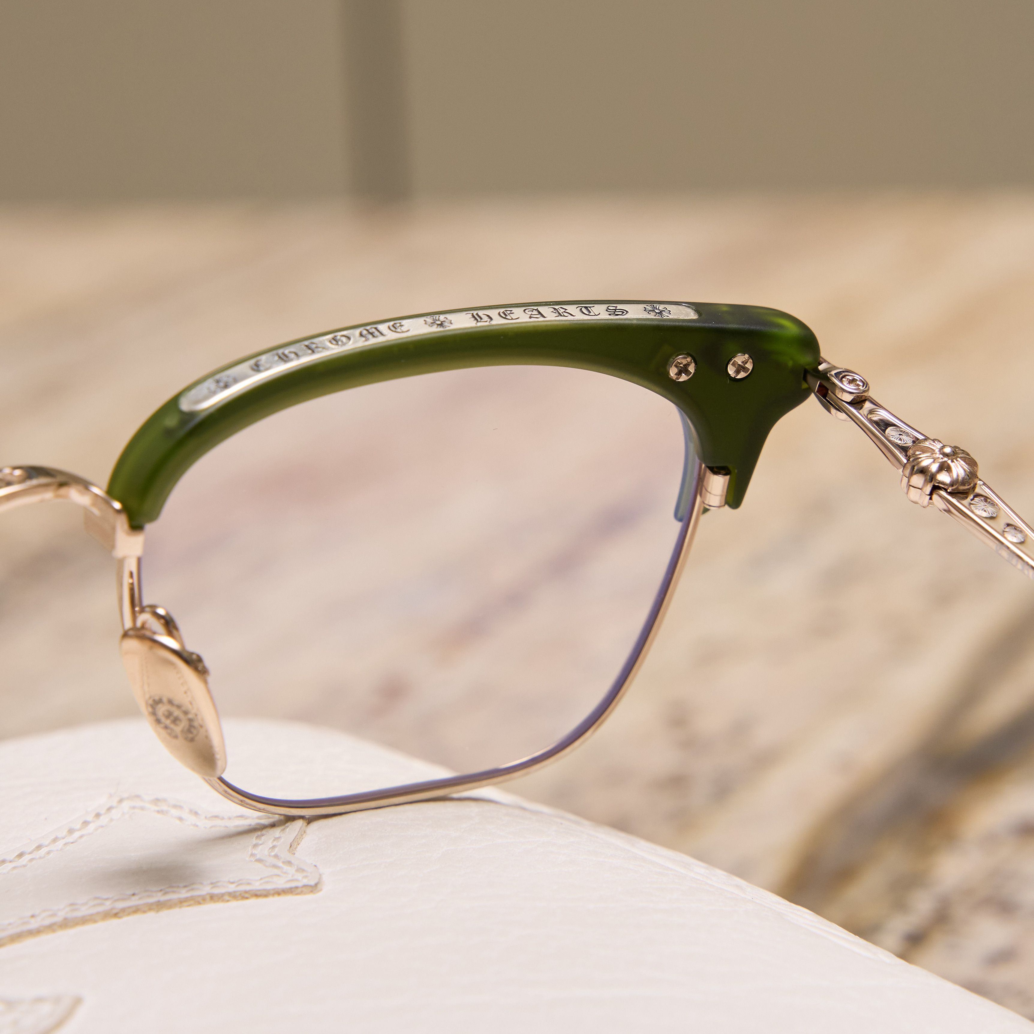 Chrome Hearts CHROME HEARTS SLUNTRADICTION Matte Dark Olive/Gold Plated Size ONE SIZE - 6 Thumbnail