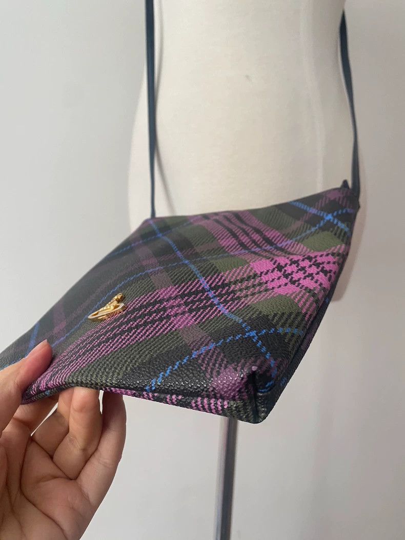 Vivienne Westwood Vivienne Westwood size os Saturn purple checkered shoulder Size ONE SIZE - 3 Thumbnail