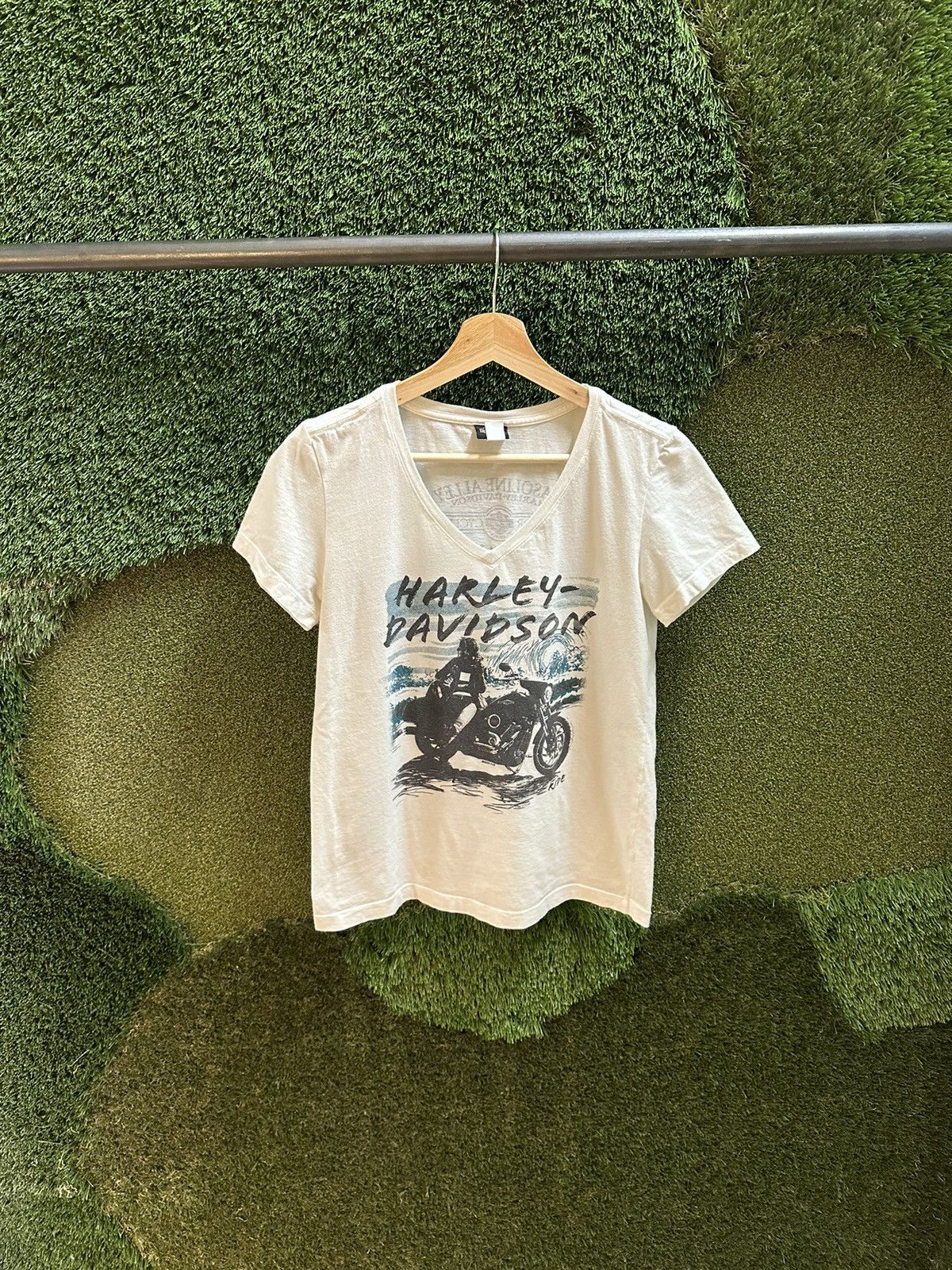 Harley Davidson Harley Davidson Biker V-Neck T-shirt Medium Size M / US 6-8 / IT 42-44 - 1 Thumbnail