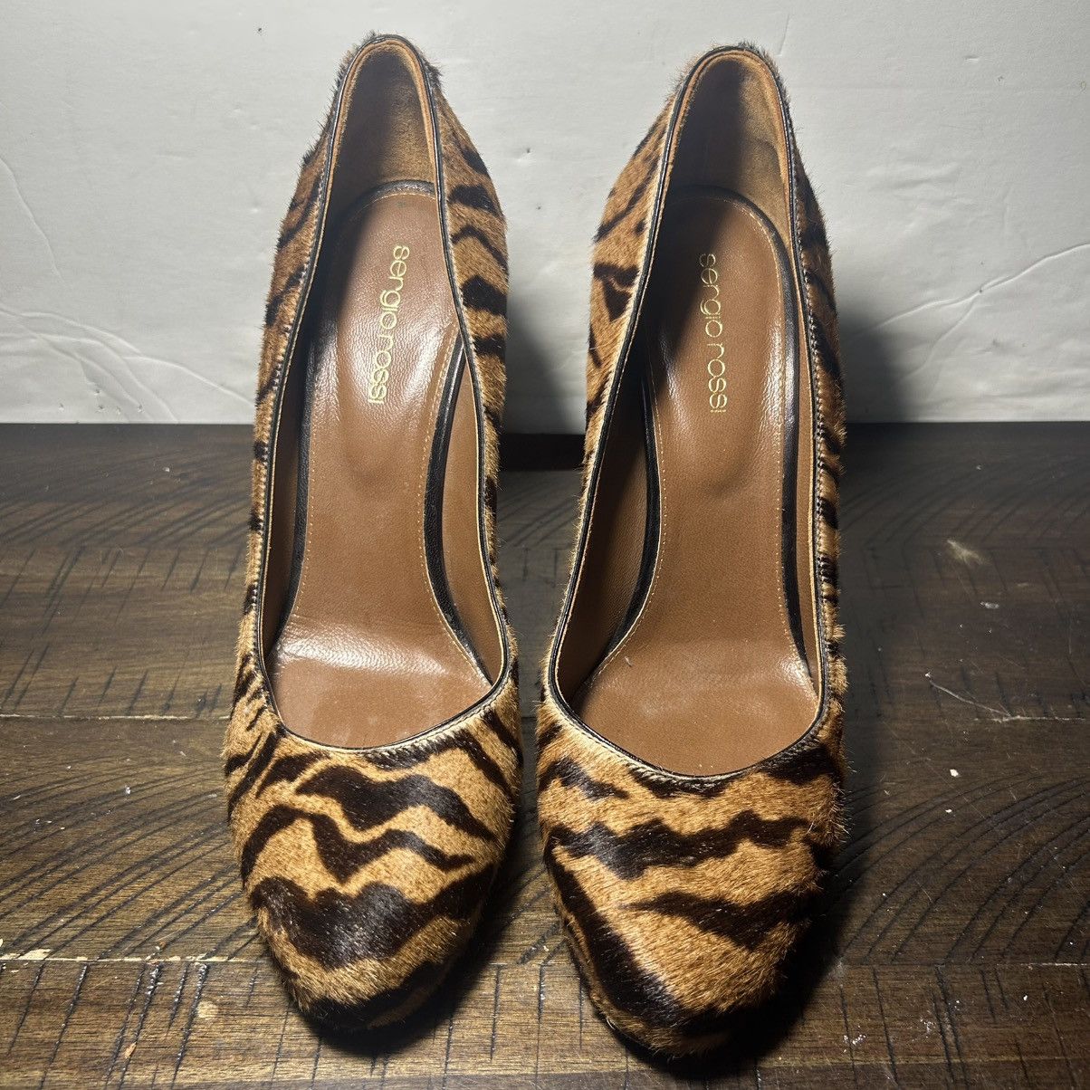 Sergio Rossi Sergio Rossi Animal Print Heels Euro 39.5 Size US 9.5 / IT 39.5 - 4 Thumbnail
