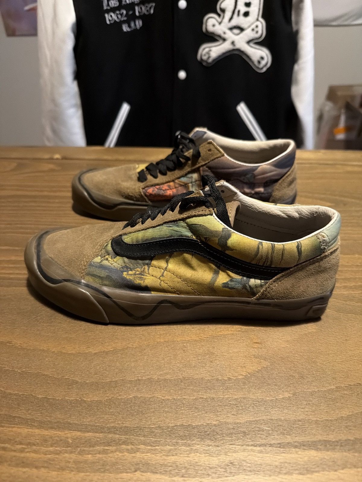 Vans Vans x MOMA Salvador Dali Size US 7.5 / EU 40-41 - 6 Thumbnail